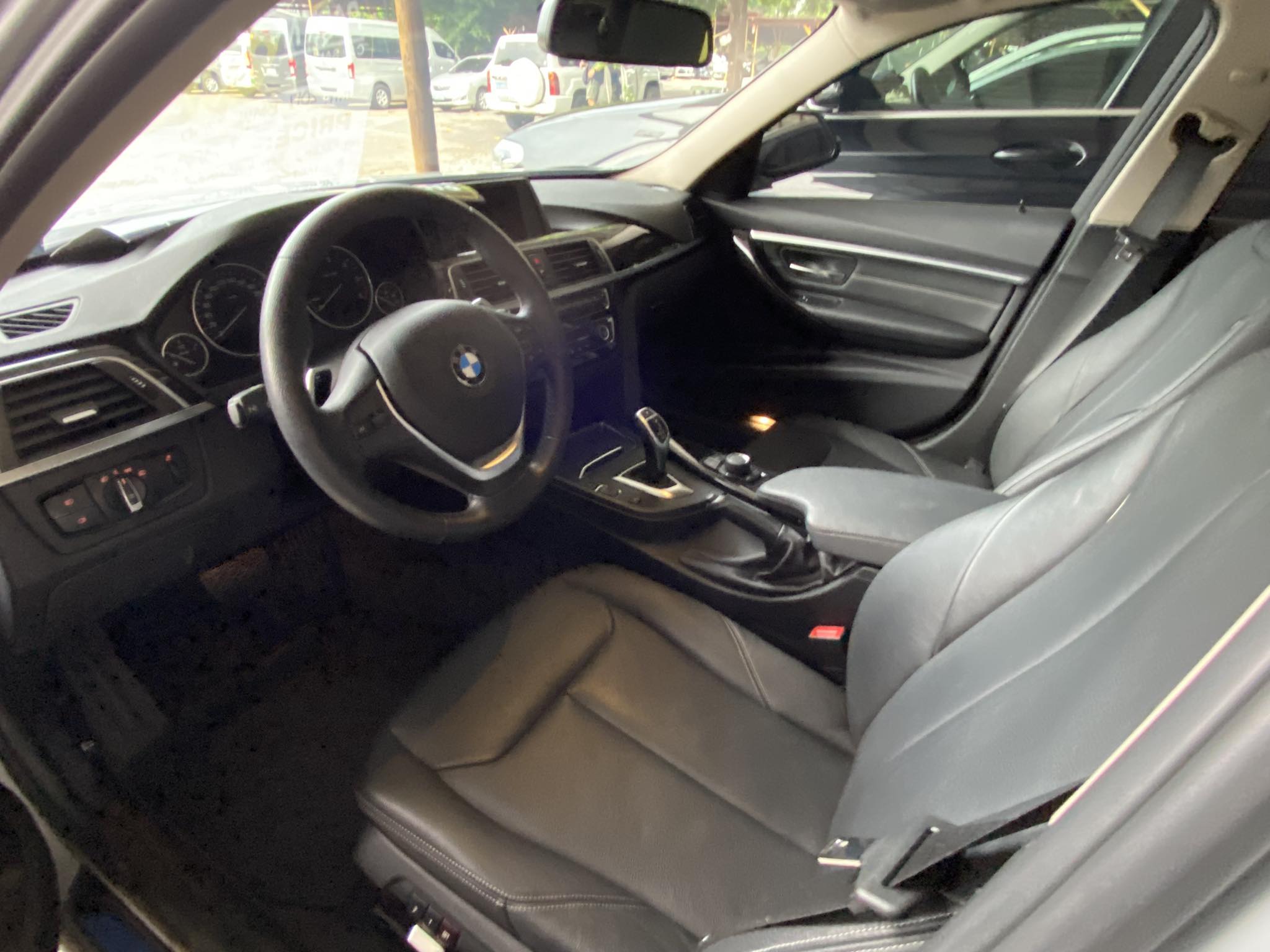 2017 BMW 3 Series 2017 BMW 3 Series