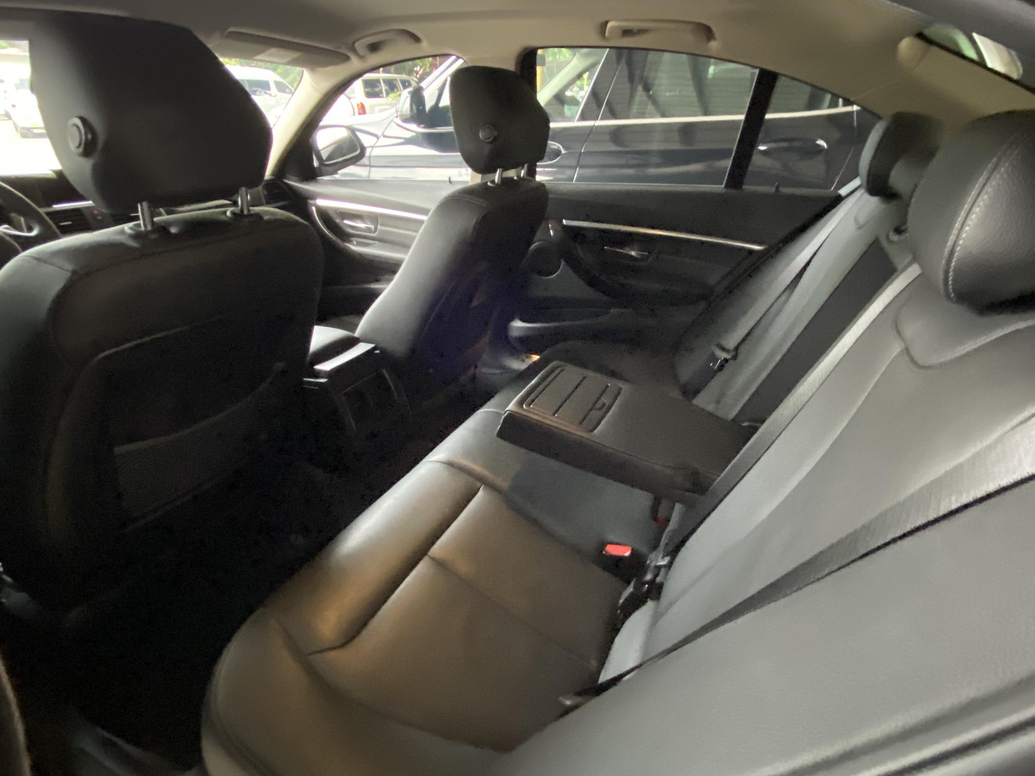 2017 BMW 3 Series 2017 BMW 3 Series