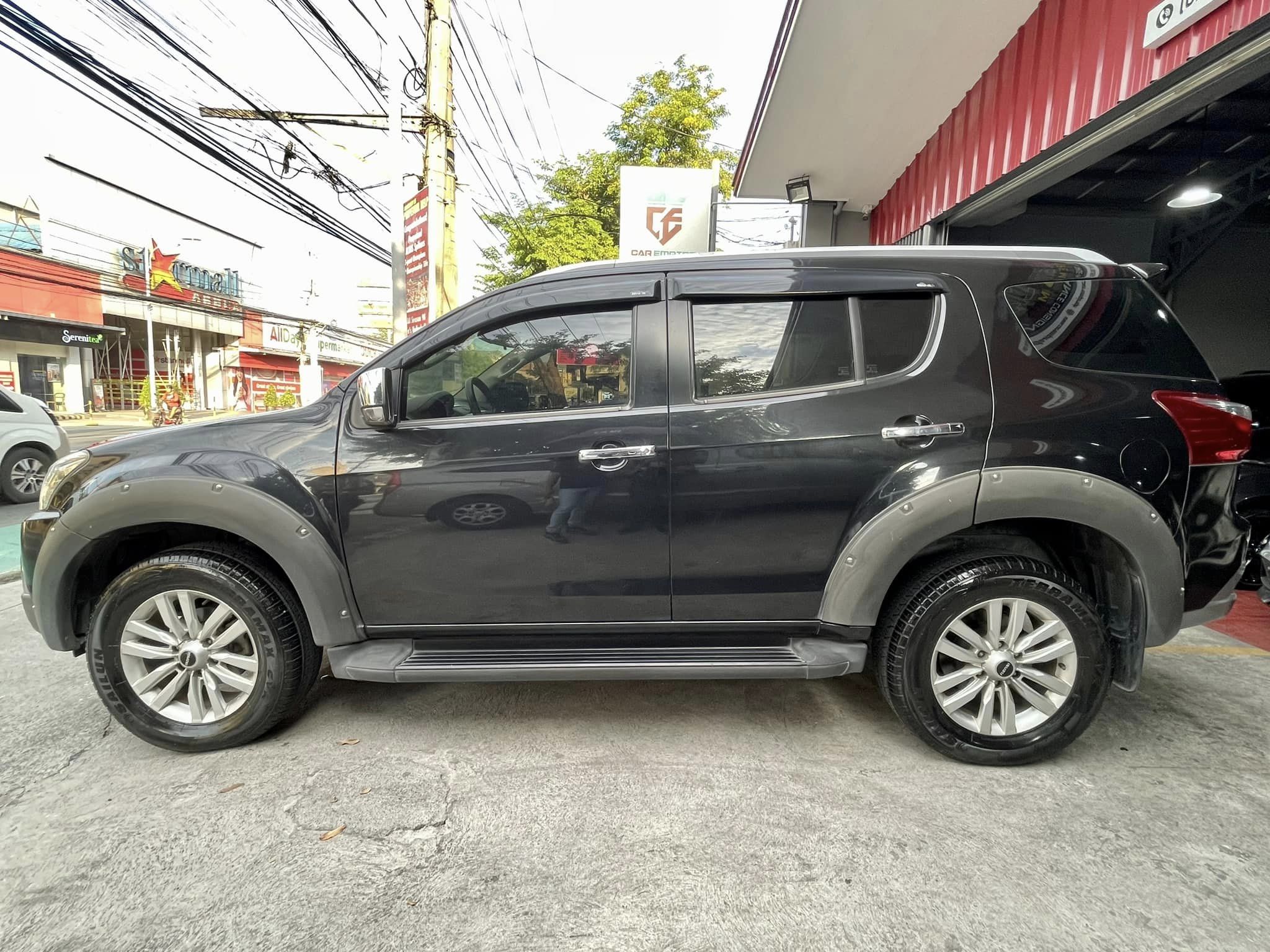 2018 Isuzu MU-X 2018 Isuzu MU-X