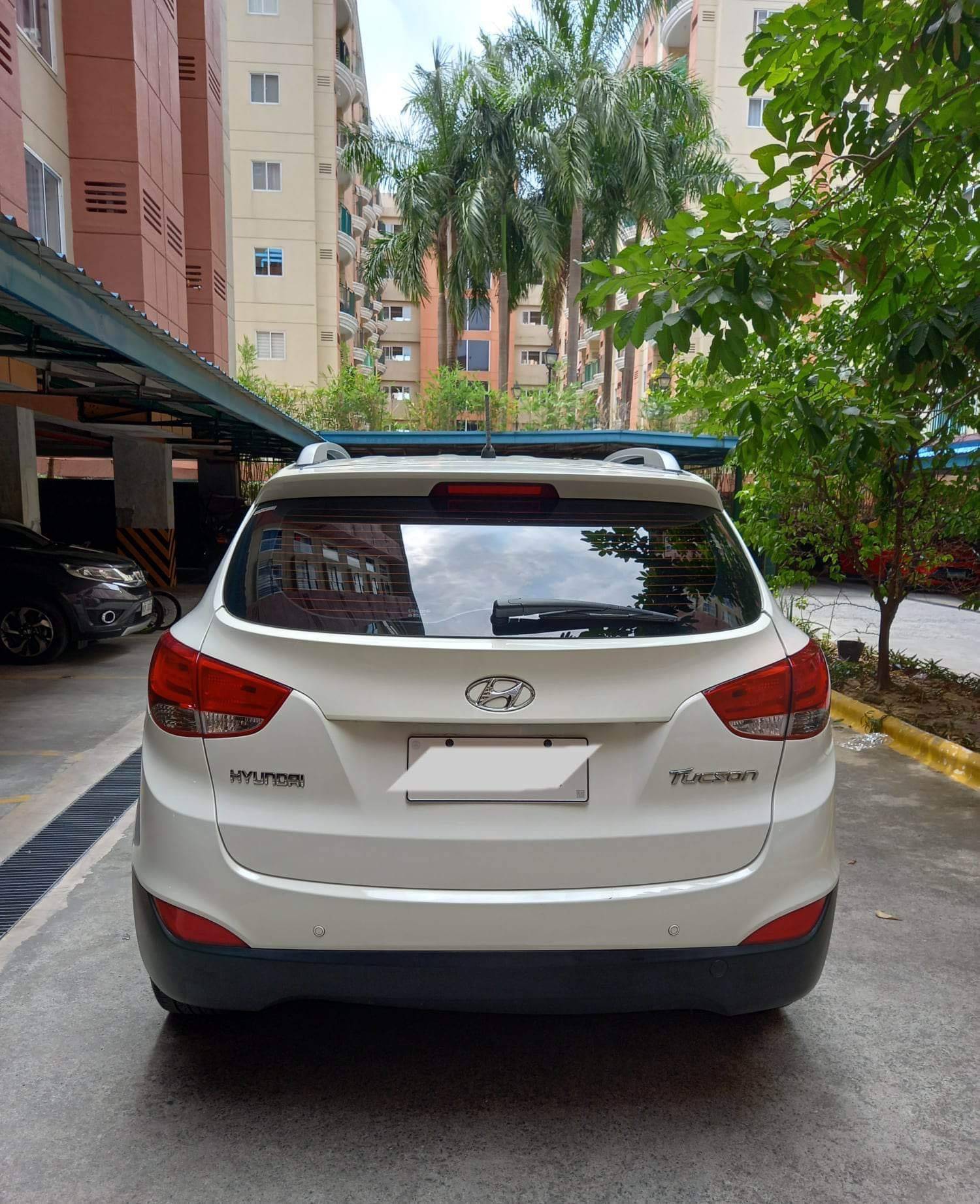 Old 2012 Hyundai Tucson 2.0L GLS AT