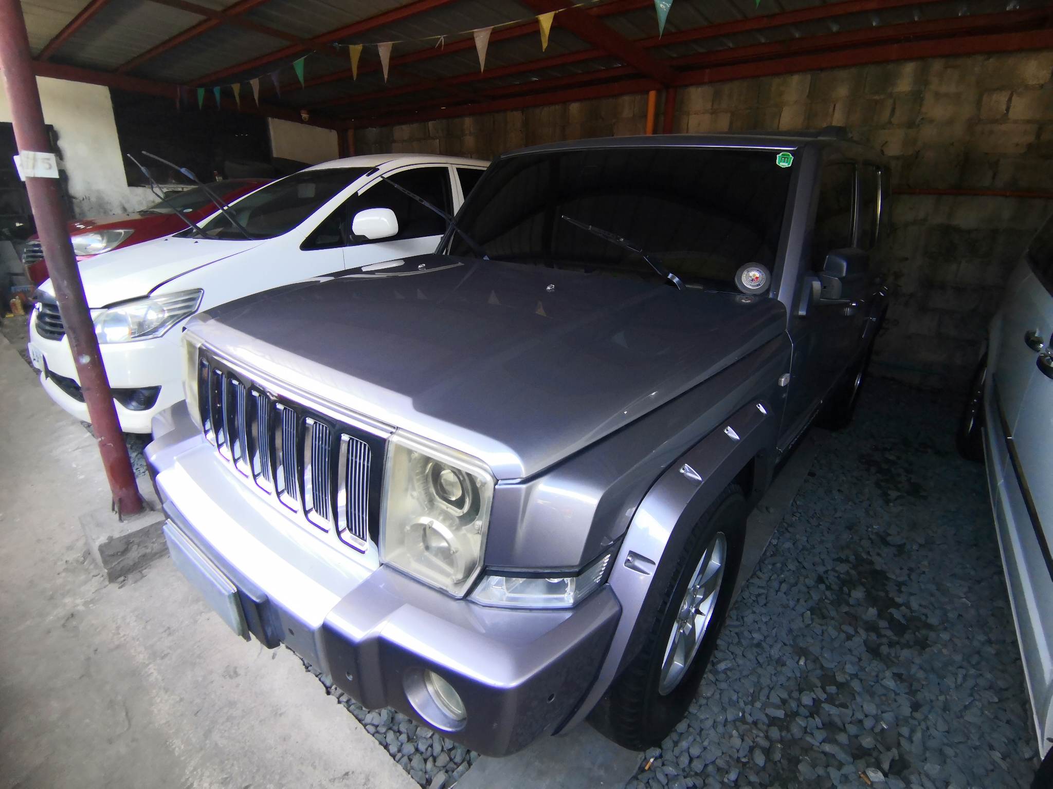 2nd Hand 2010 Jeep Commander 3.0L AT