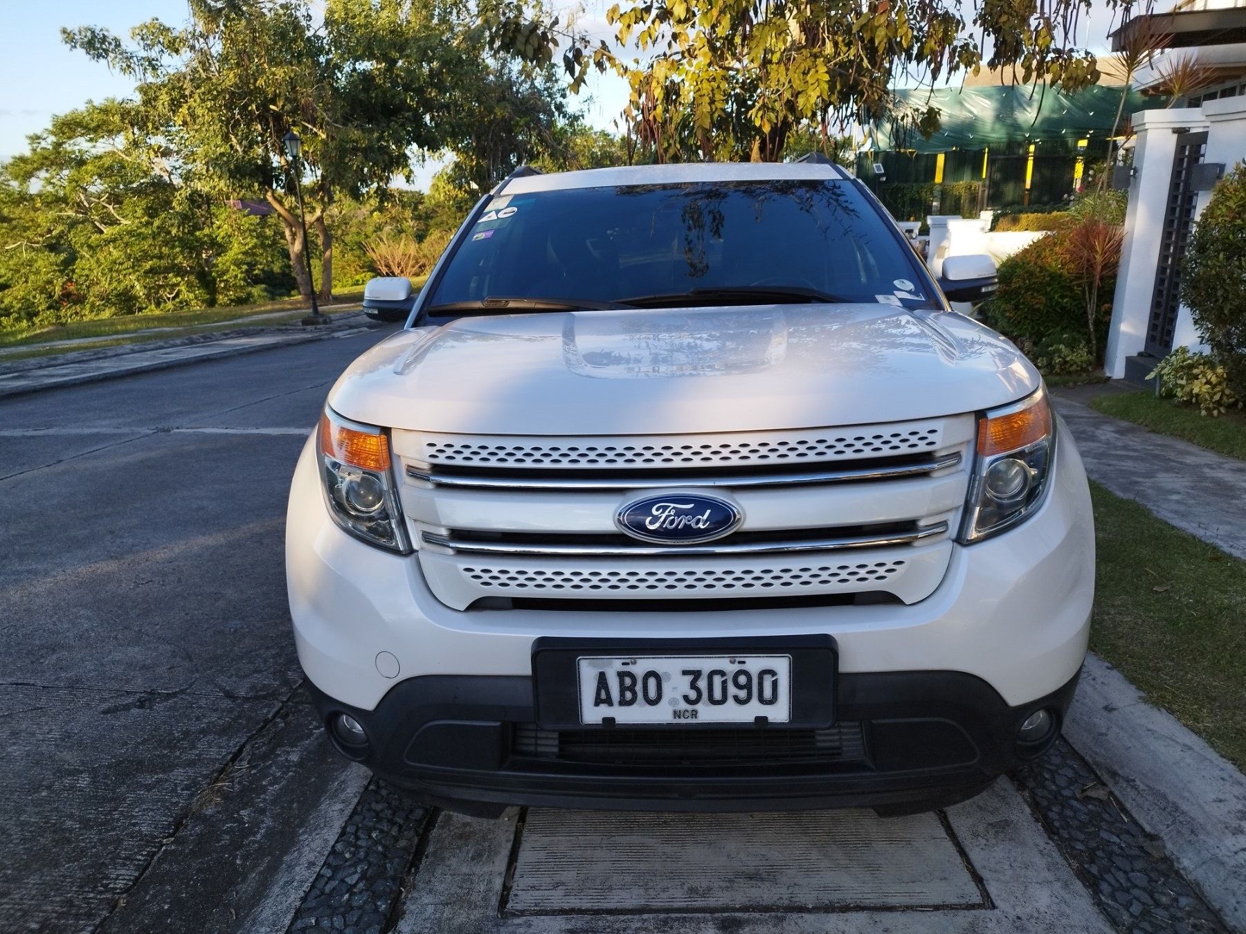 Second Hand 2015 Ford Explorer