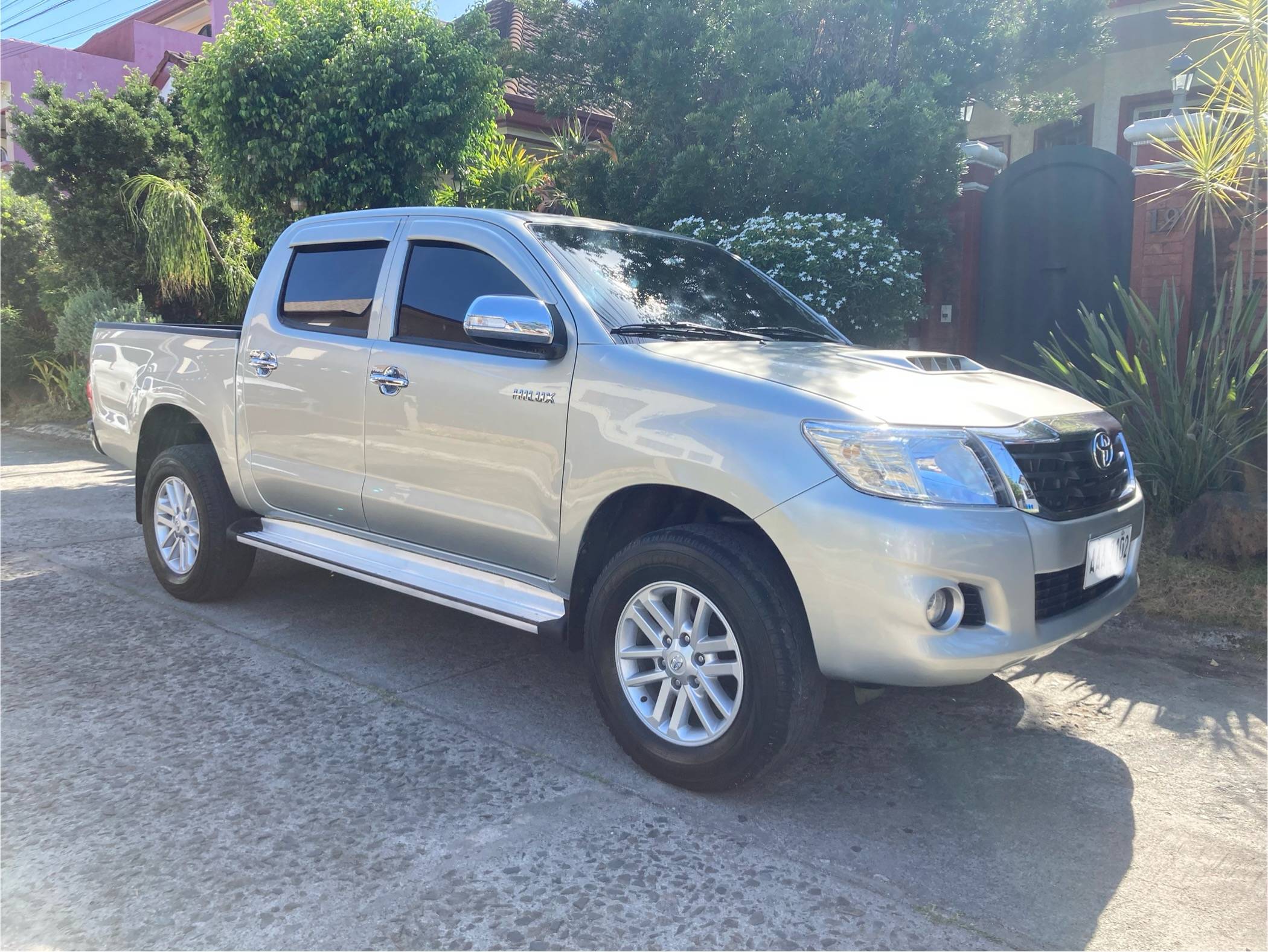 Second Hand 2014 Toyota Hilux