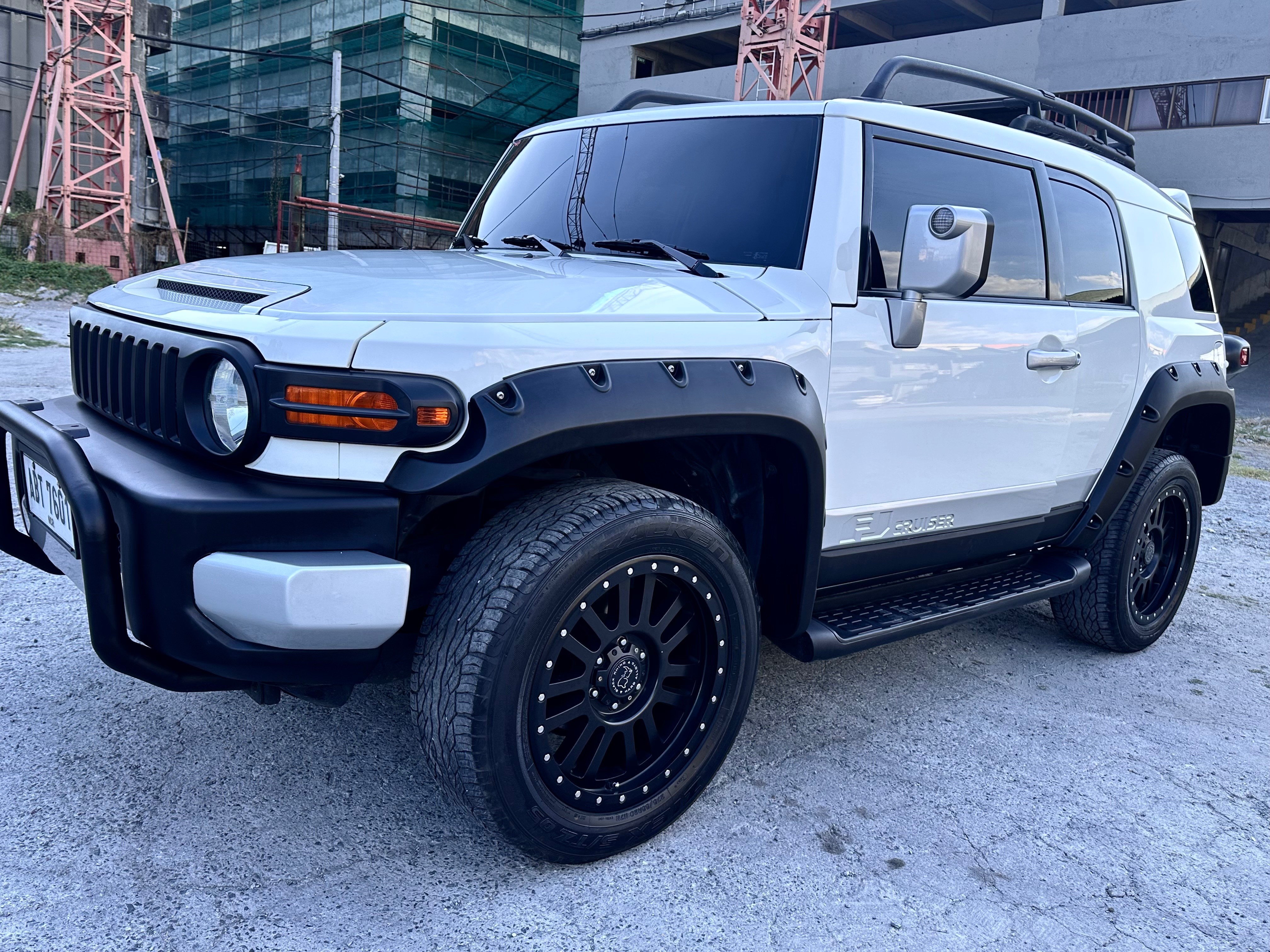 2015 Toyota FJ Cruiser 2015 Toyota FJ Cruiser