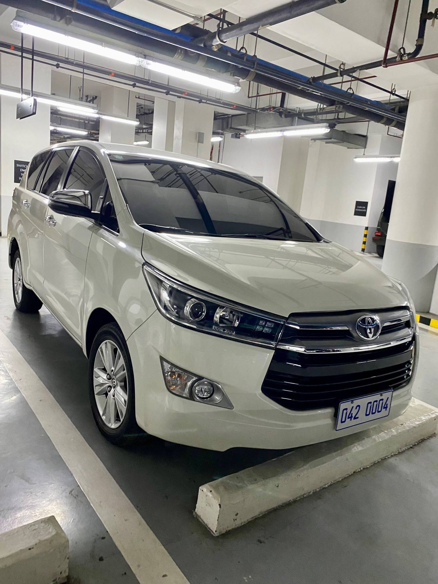 Second Hand 2021 Toyota Innova Second Hand 2021 Toyota Innova