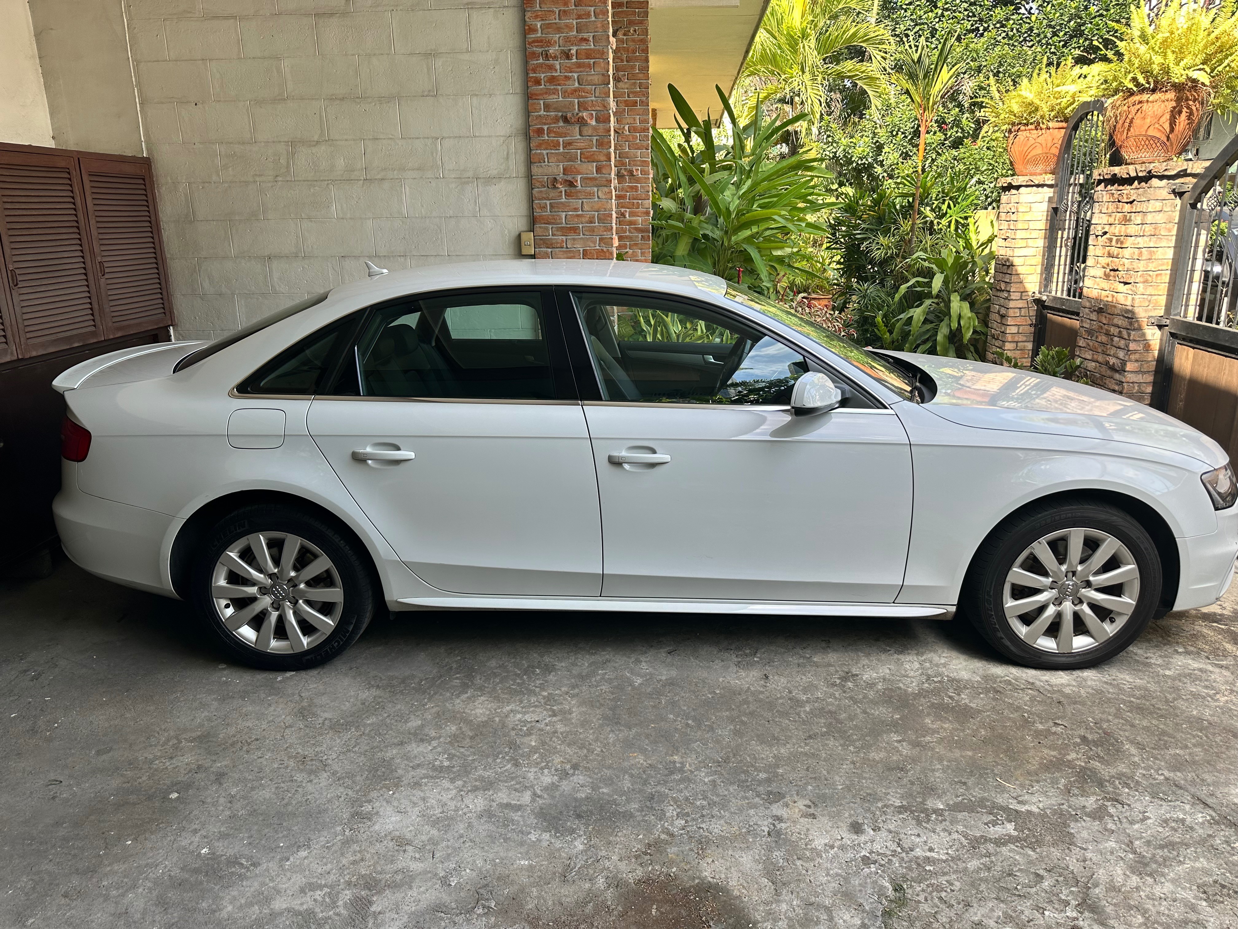 2013 Audi A4 Sedan 2013 Audi A4 Sedan