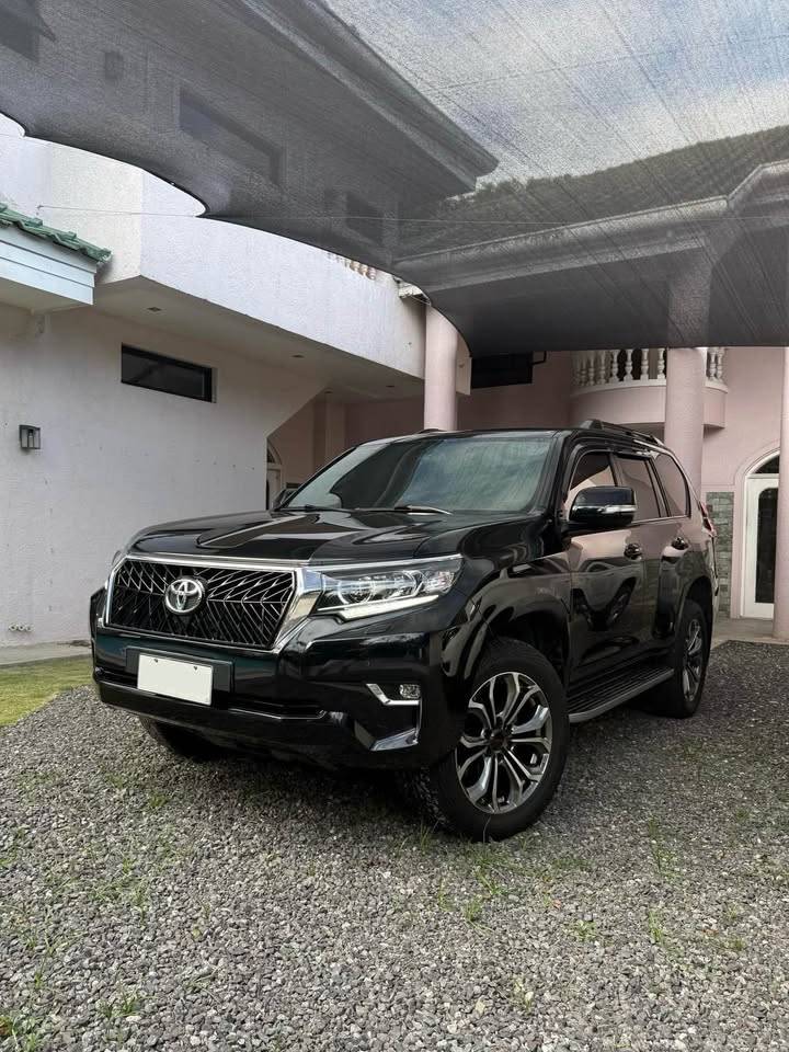 Used 2018 Toyota Land Cruiser Prado Used 2018 Toyota Land Cruiser Prado