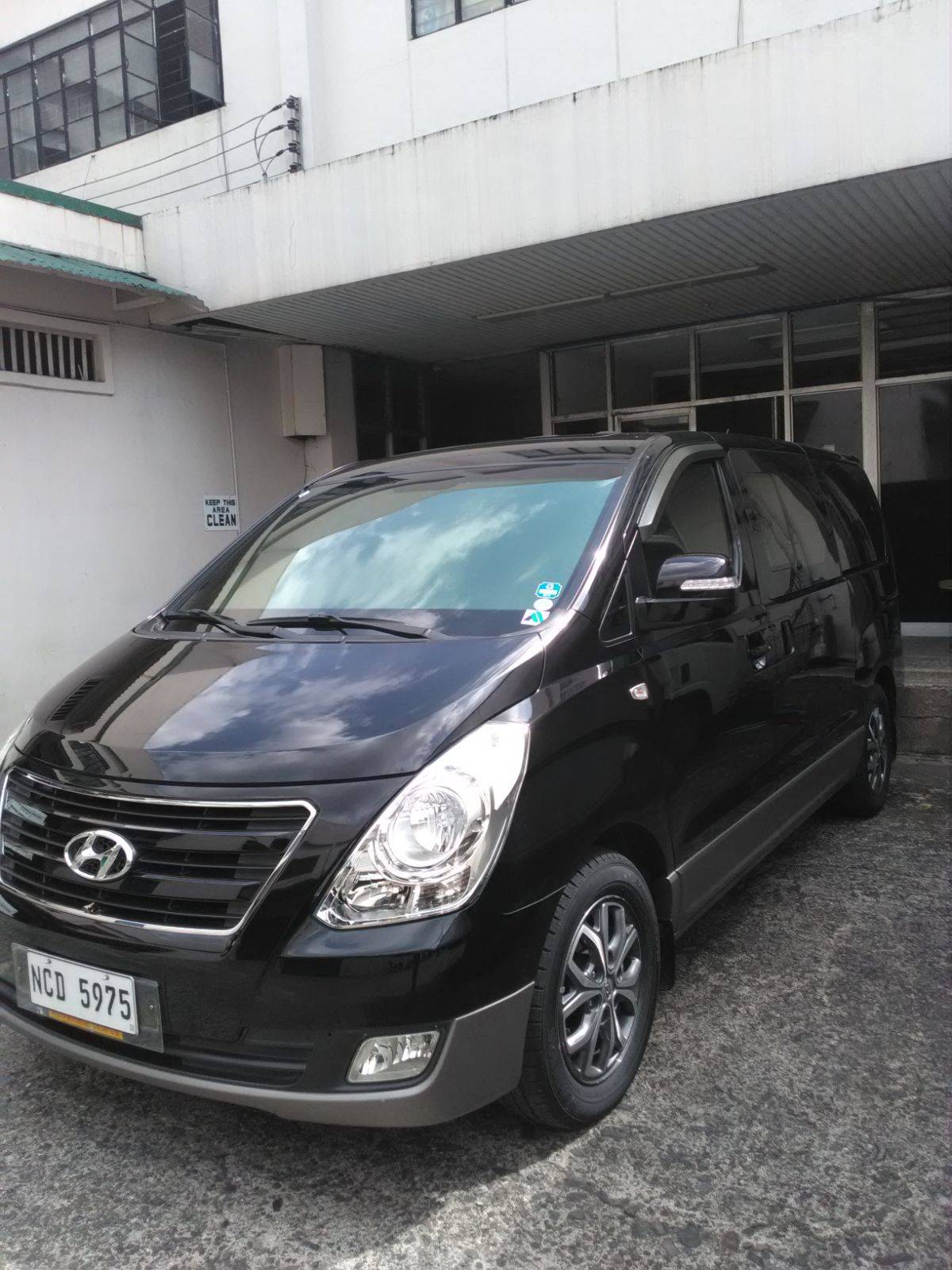 Second Hand 2017 Hyundai Grand Starex Second Hand 2017 Hyundai Grand Starex