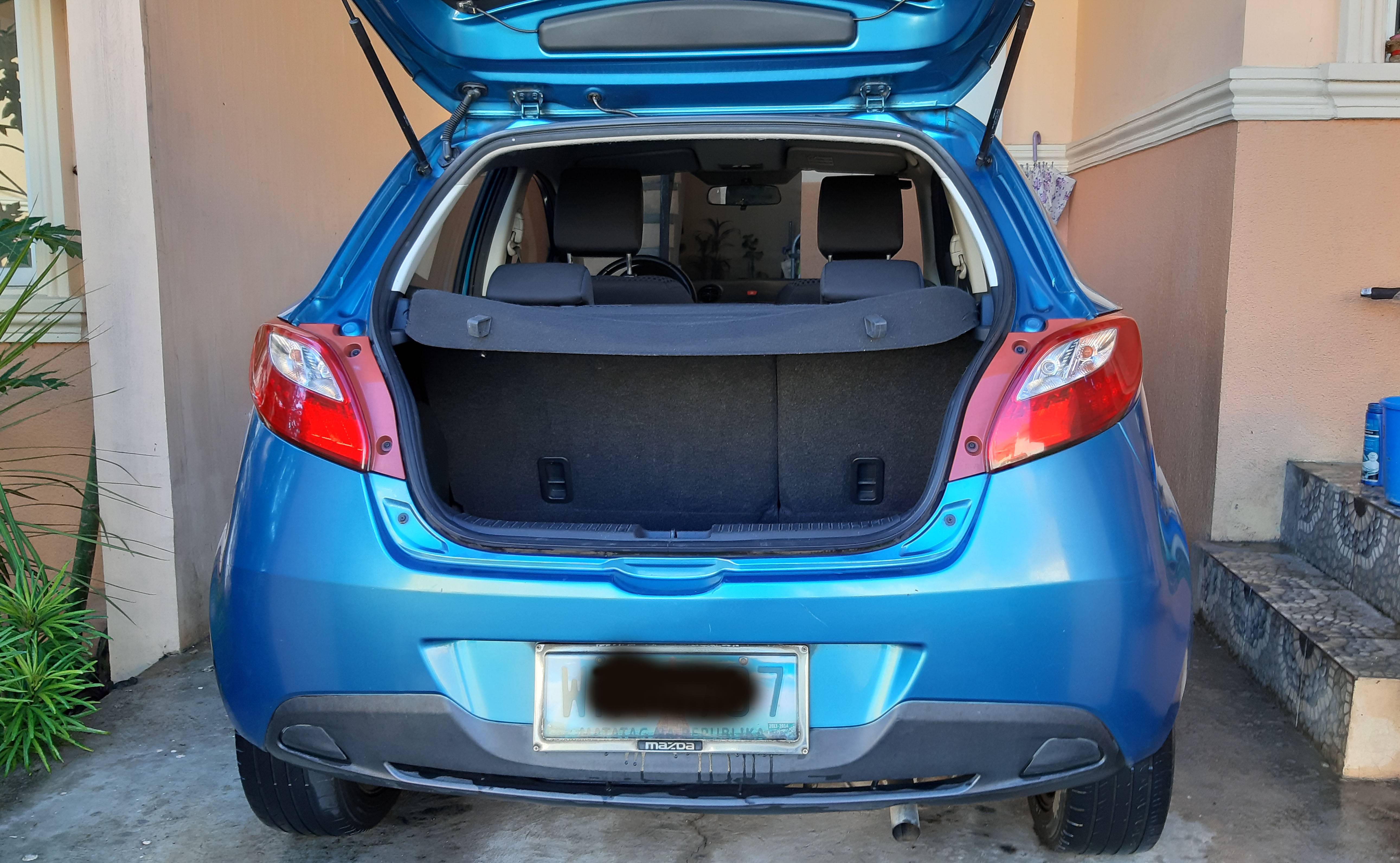 2012 Mazda 2 Hatchback 2012 Mazda 2 Hatchback