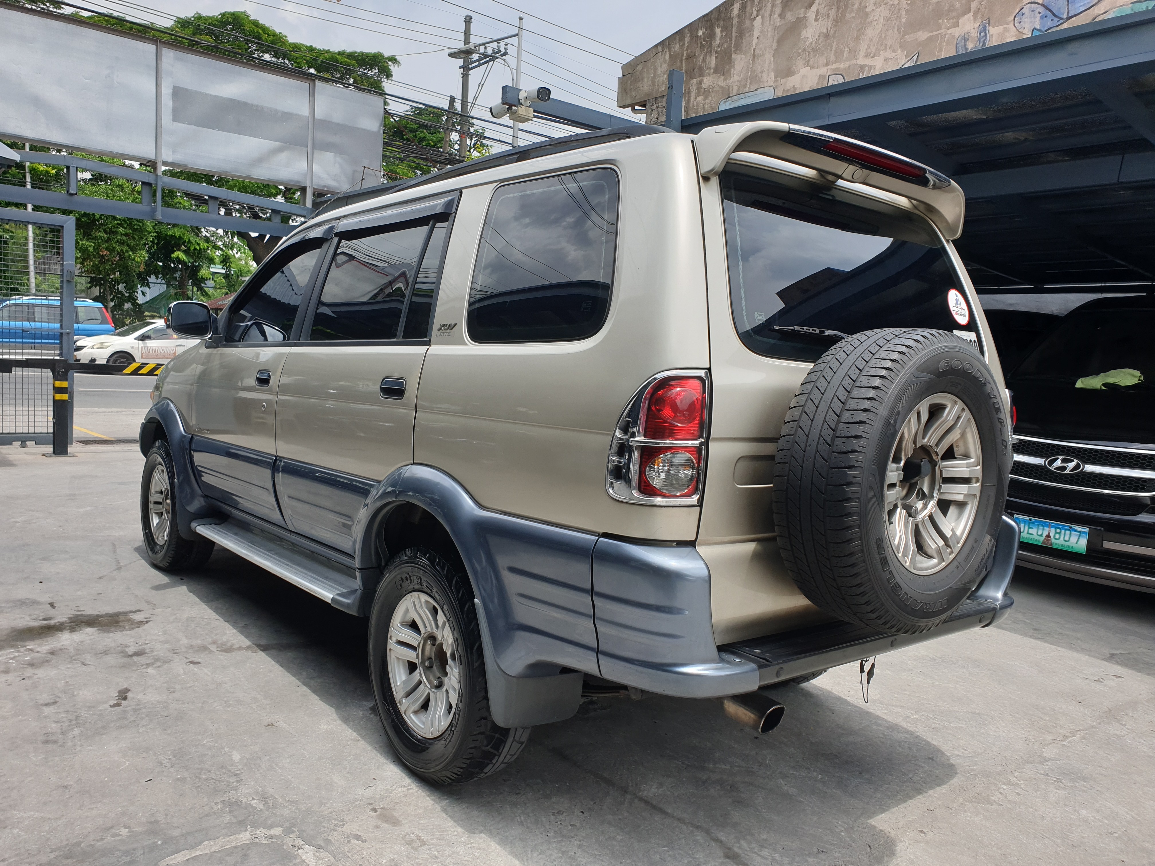 2010 Isuzu Crosswind 2010 Isuzu Crosswind