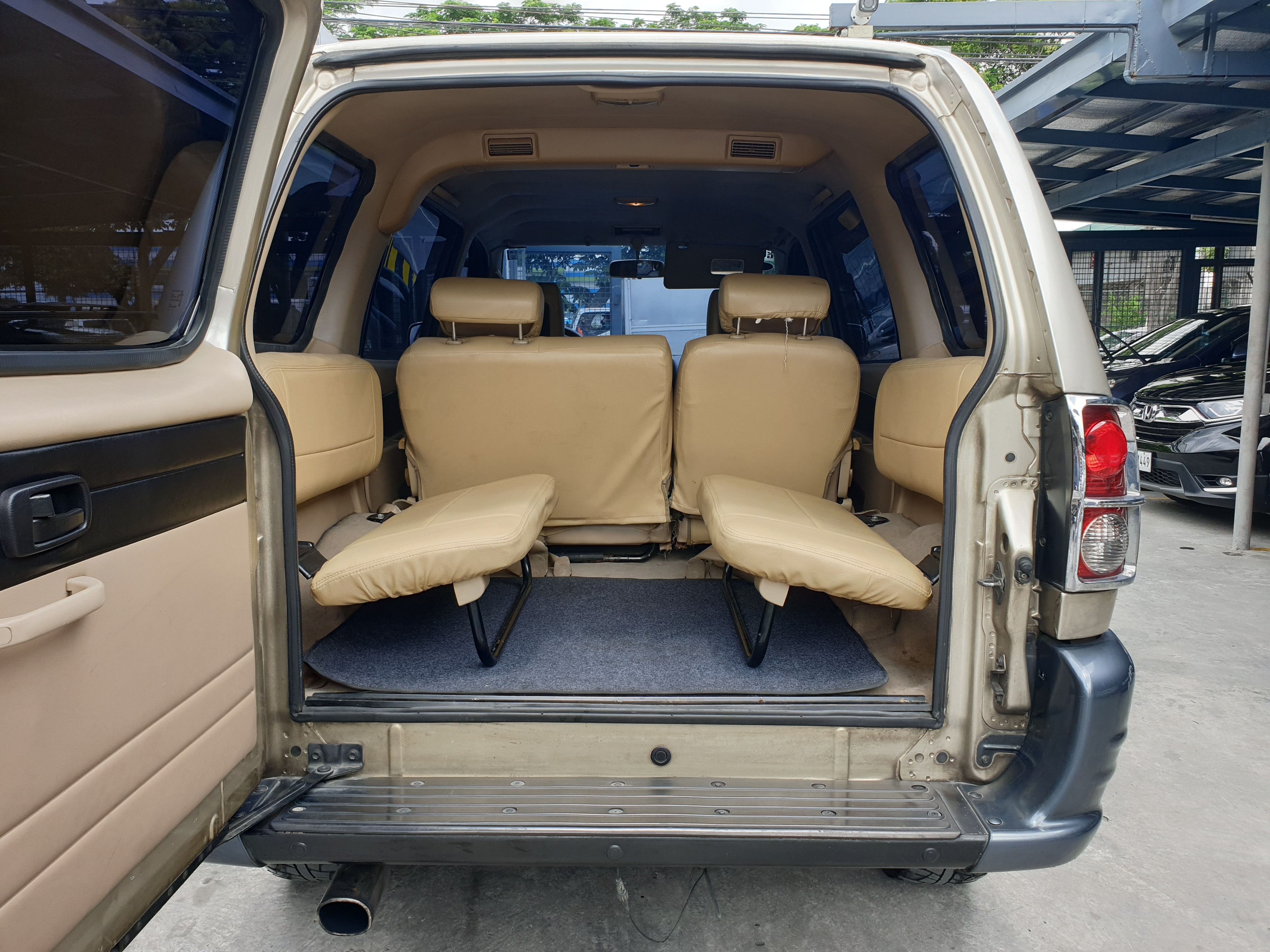 2010 Isuzu Crosswind 2010 Isuzu Crosswind
