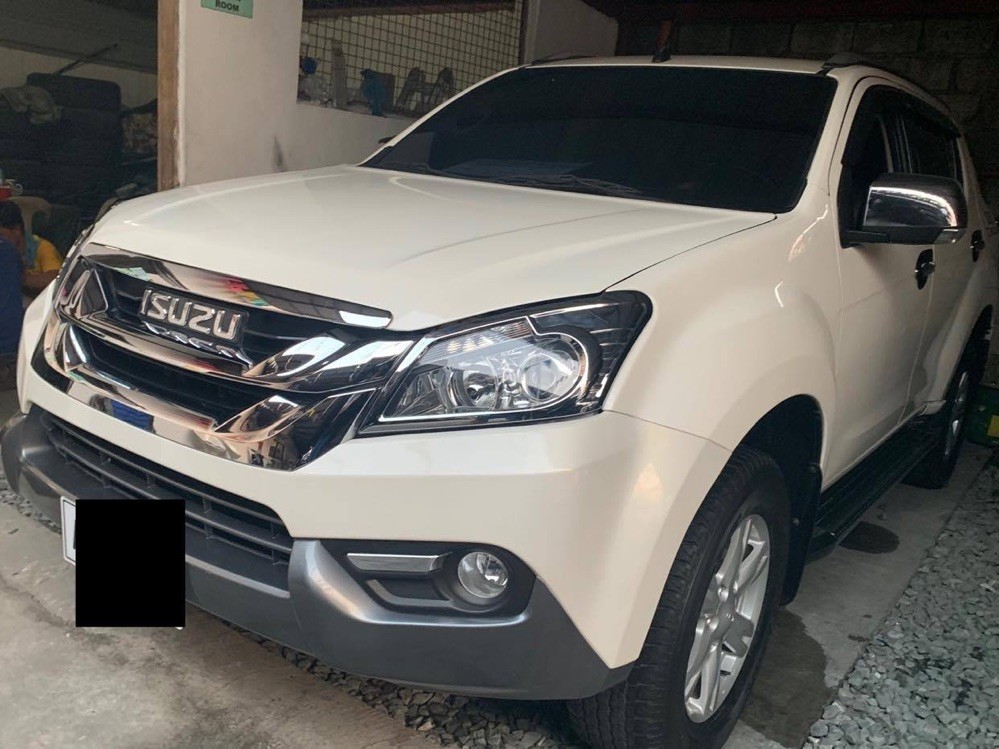 2015 Isuzu mu-X 2015 Isuzu mu-X
