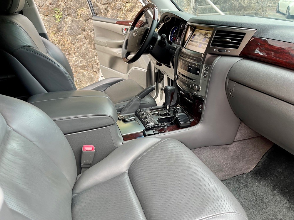 2011 Lexus LX 2011 Lexus LX