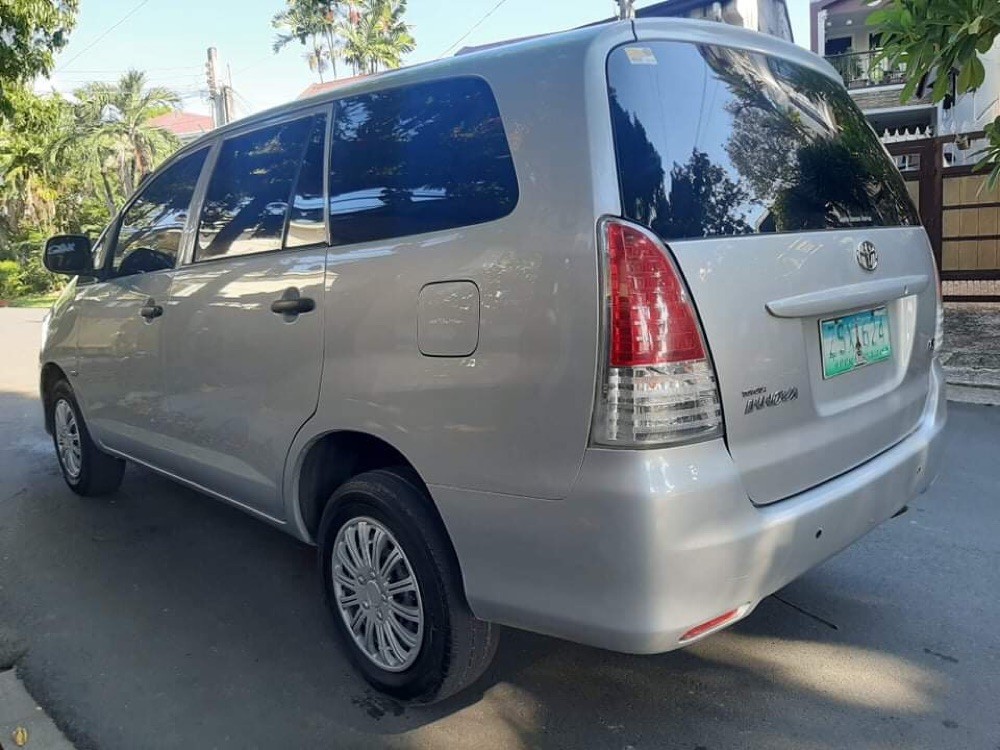 2009 Toyota Innova 2009 Toyota Innova