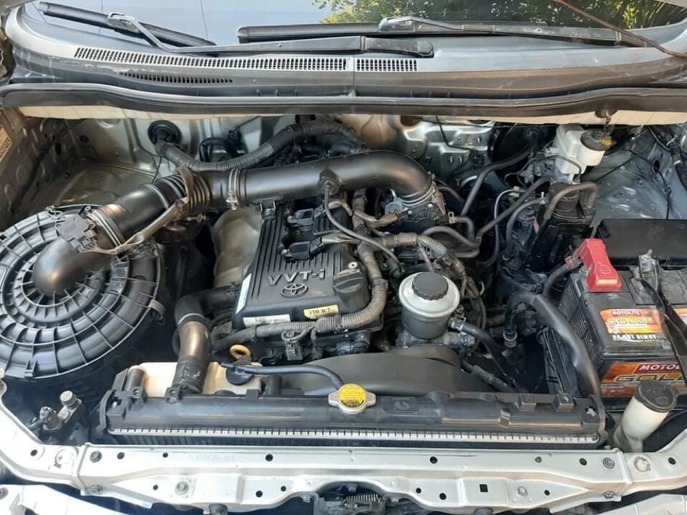 2009 Toyota Innova 2009 Toyota Innova