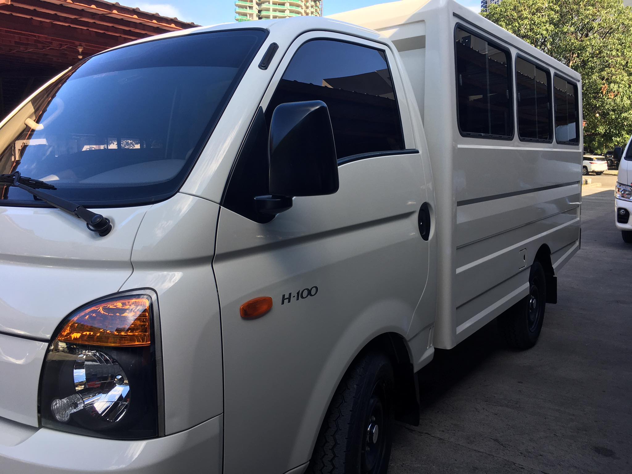 Used & 2nd Hand Minivans for Sale in Philippines Zigwheels.ph