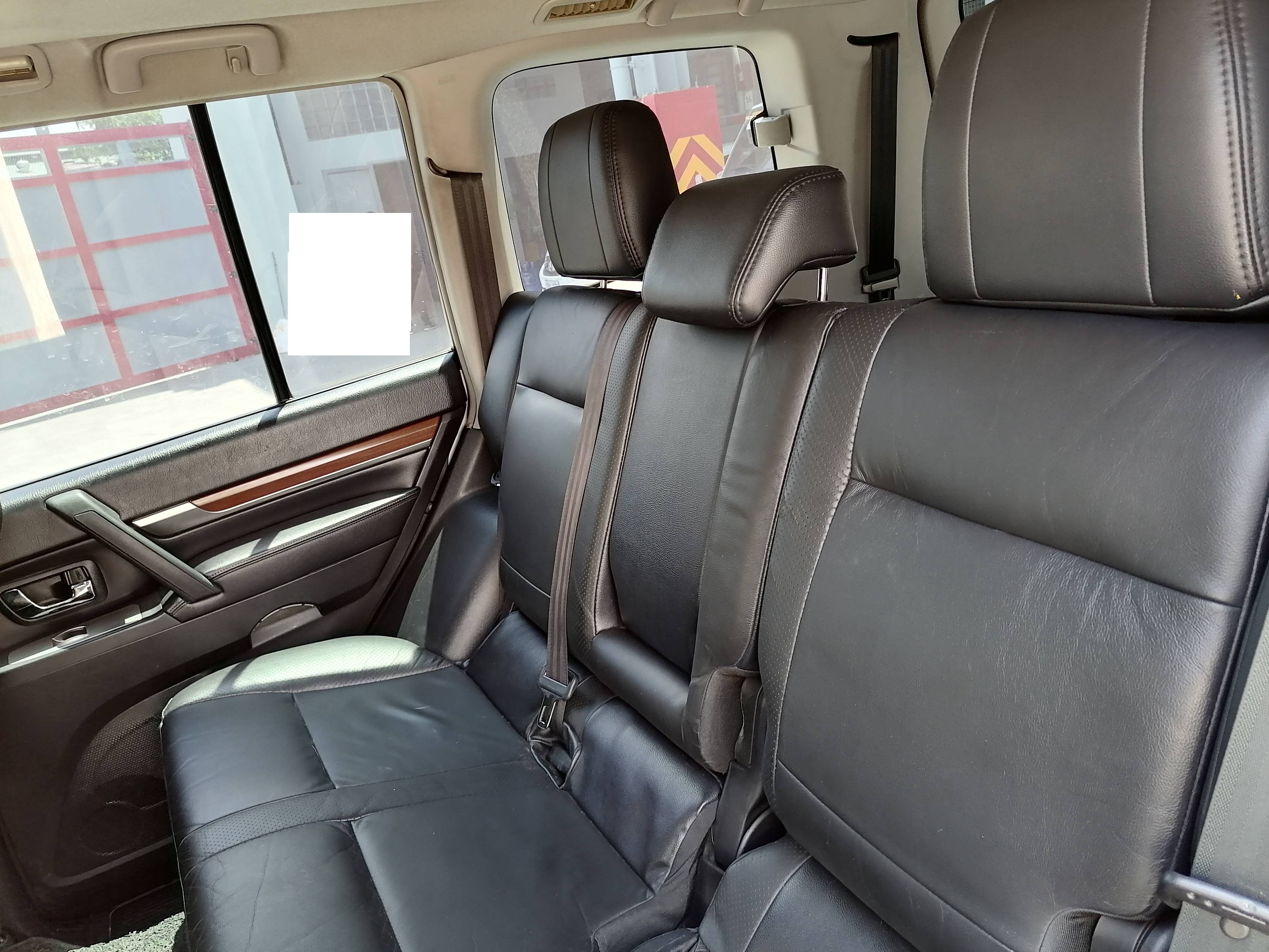 2010 Mitsubishi Pajero 2010 Mitsubishi Pajero