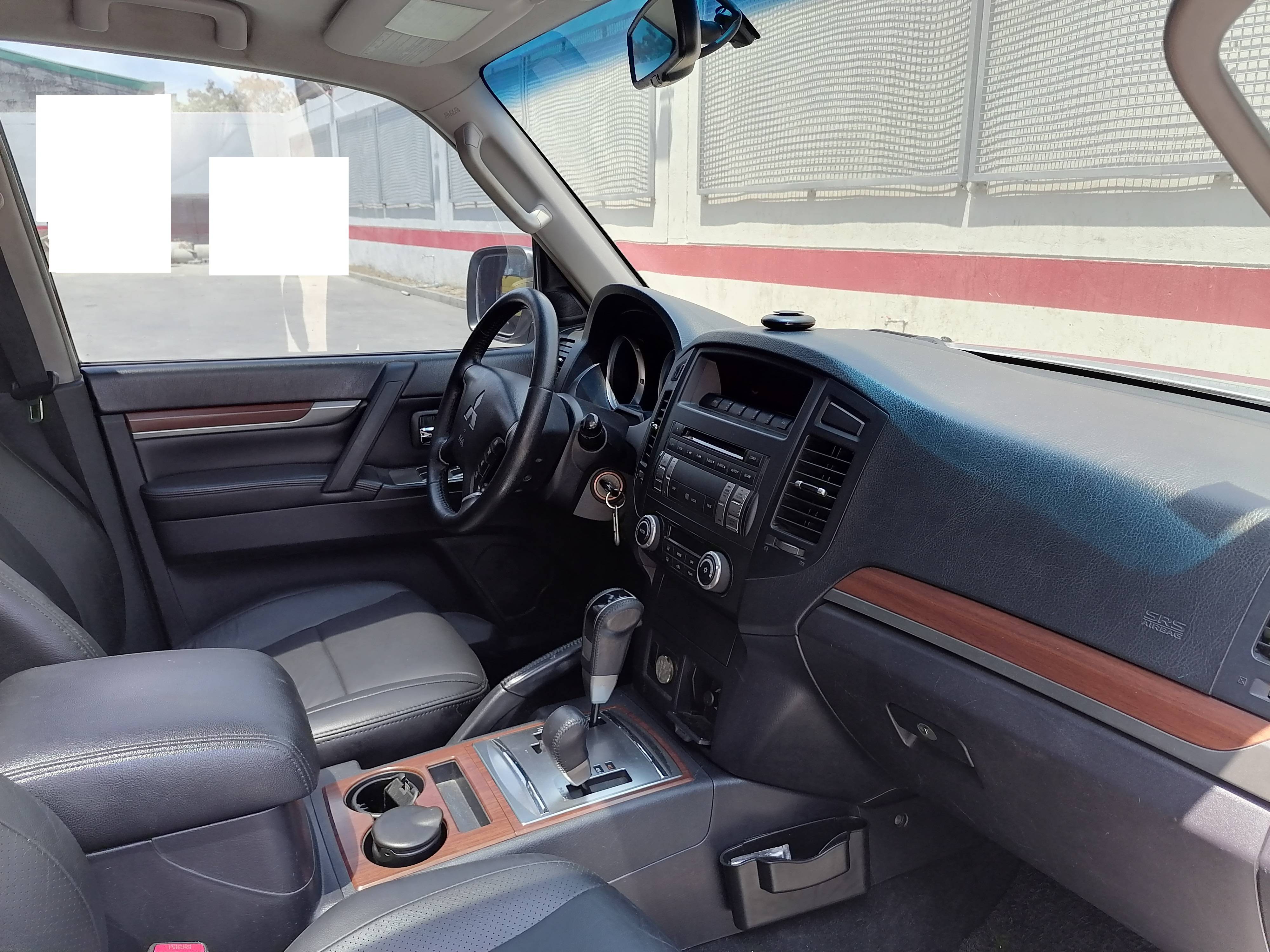 2010 Mitsubishi Pajero 2010 Mitsubishi Pajero