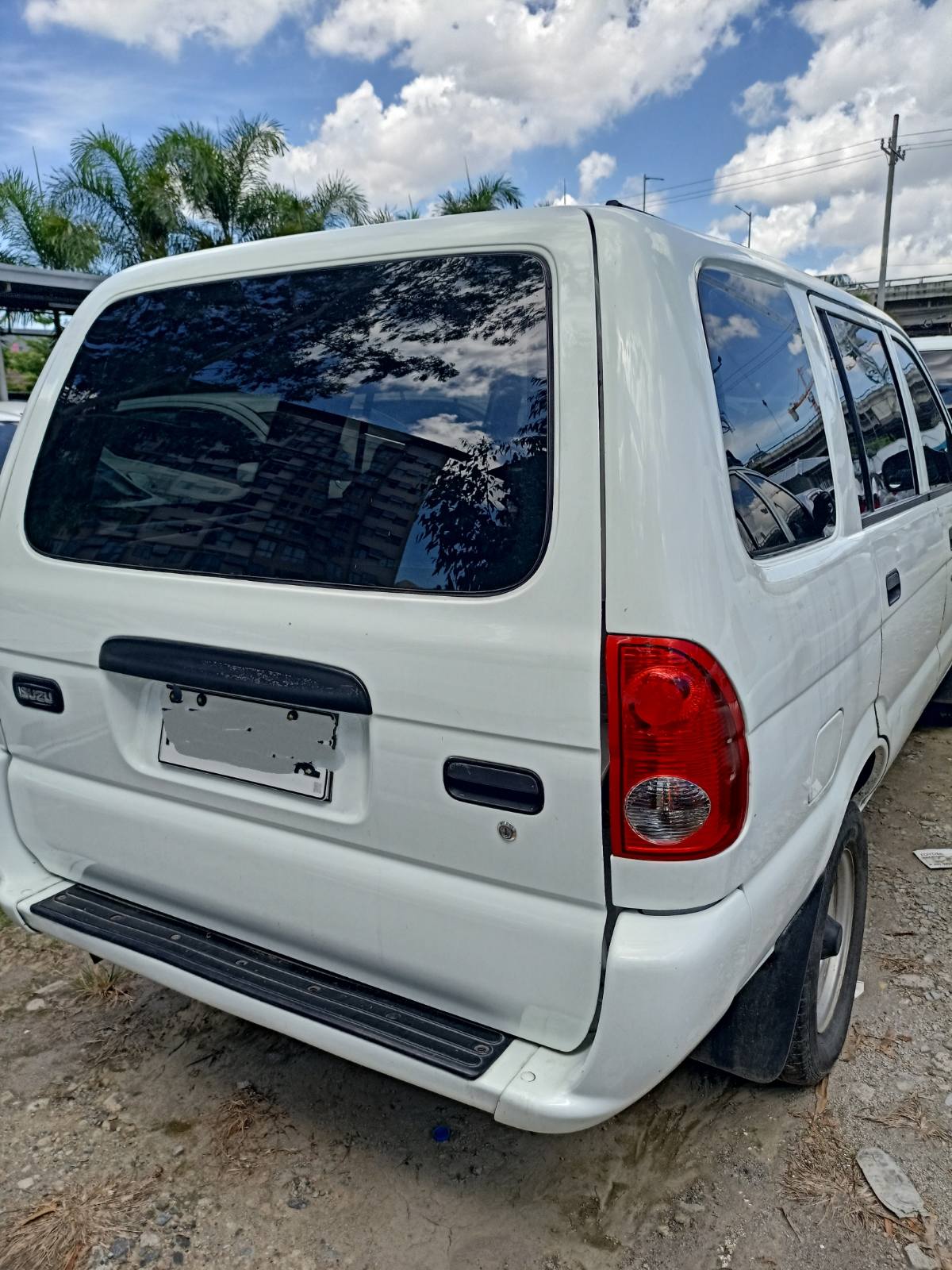 2015 Isuzu Crosswind 2015 Isuzu Crosswind