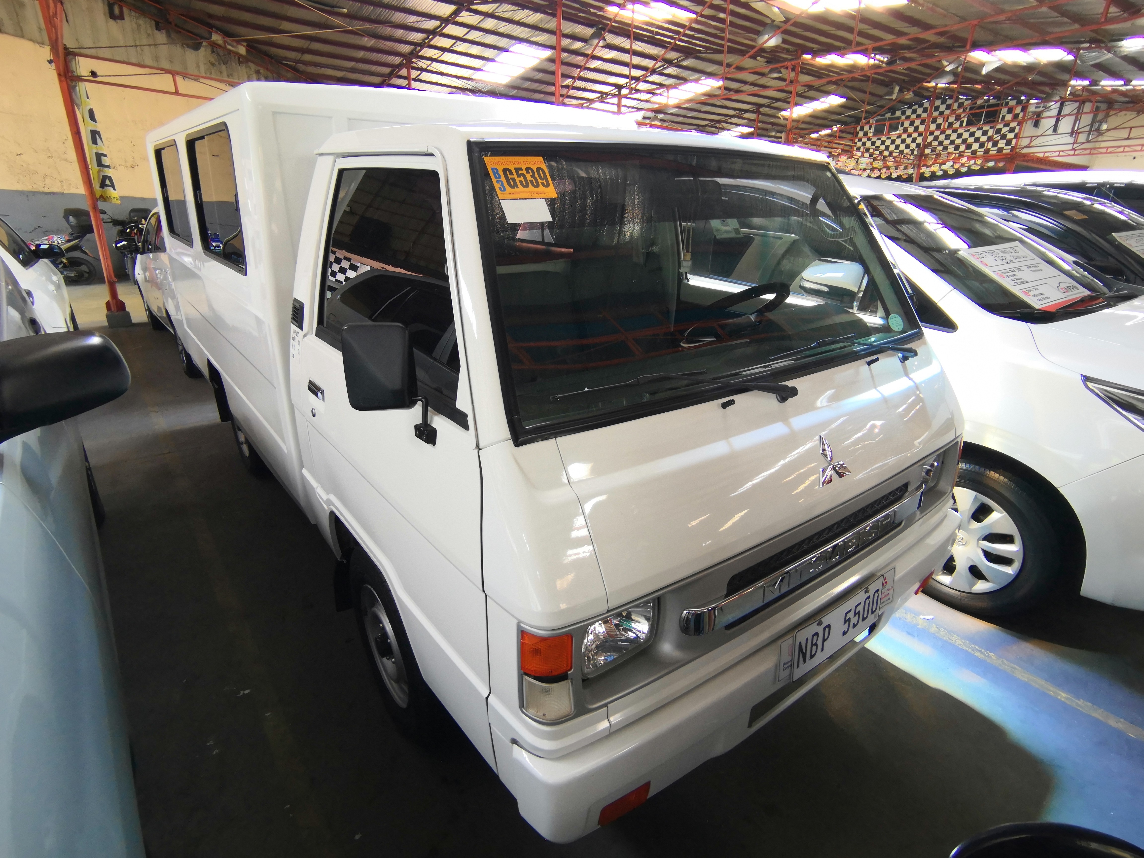 2018 Mitsubishi L300 2018 Mitsubishi L300