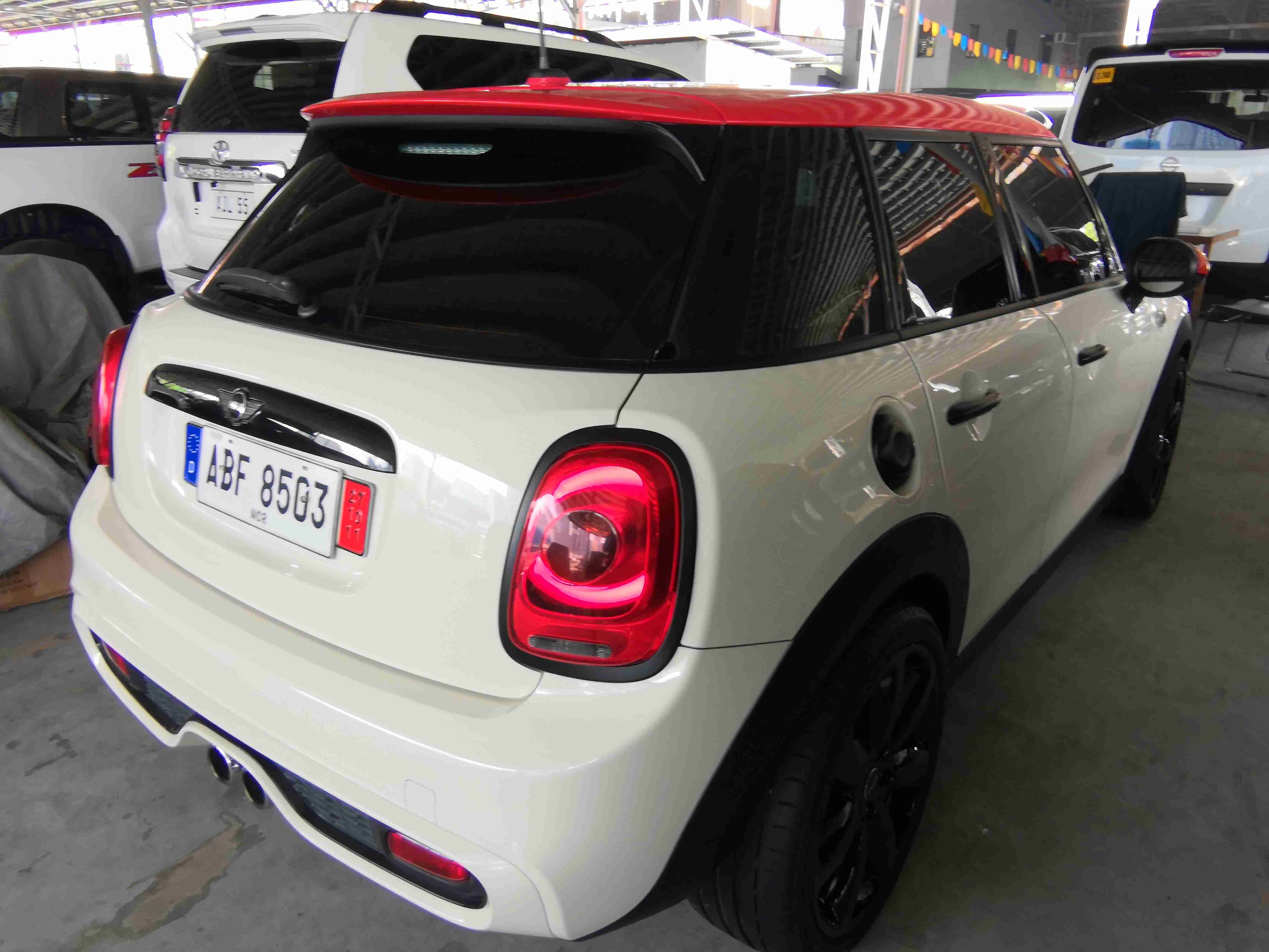 2016 MINI Cooper 2016 MINI Cooper
