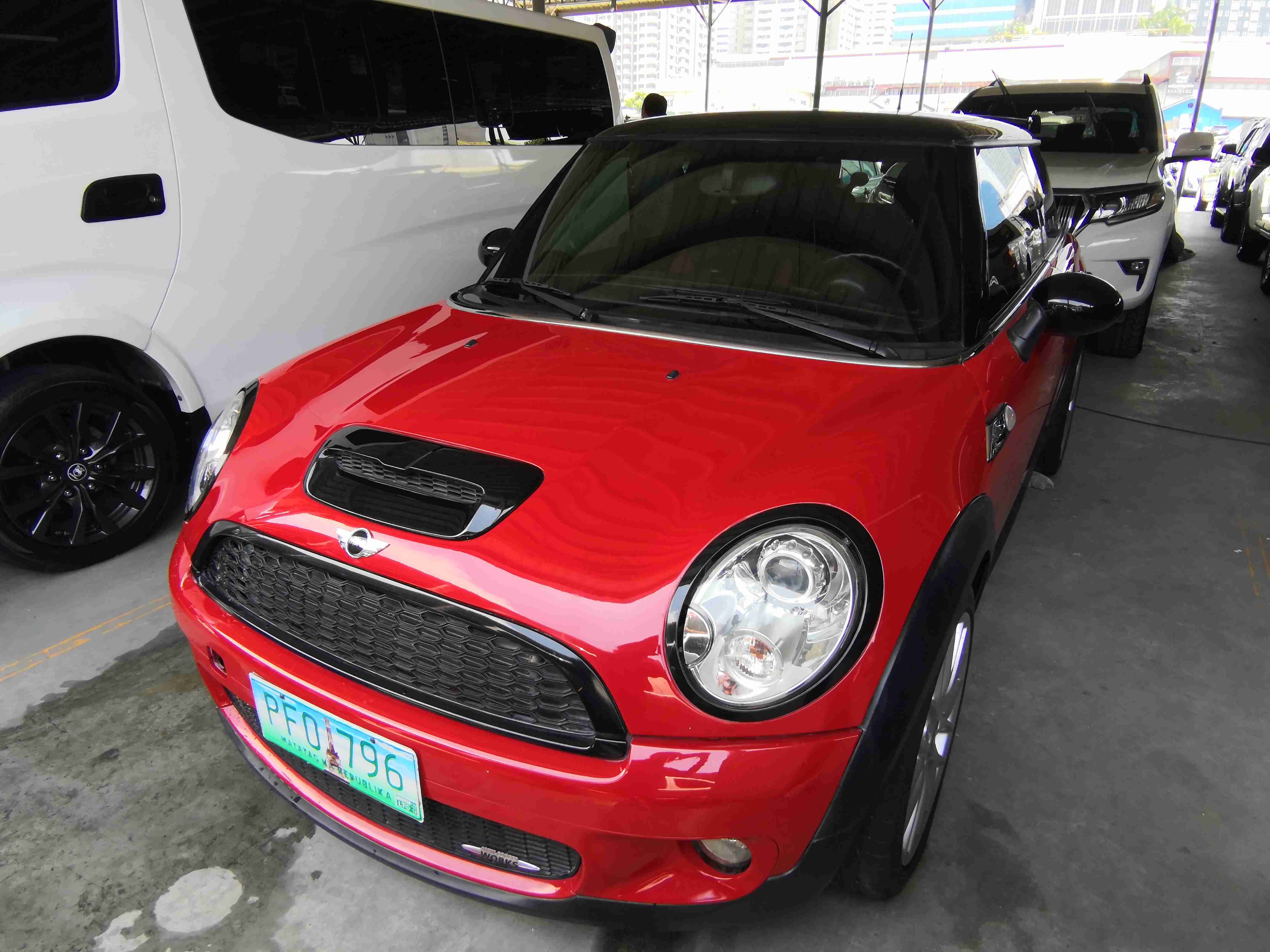 2010 MINI Cooper 2010 MINI Cooper