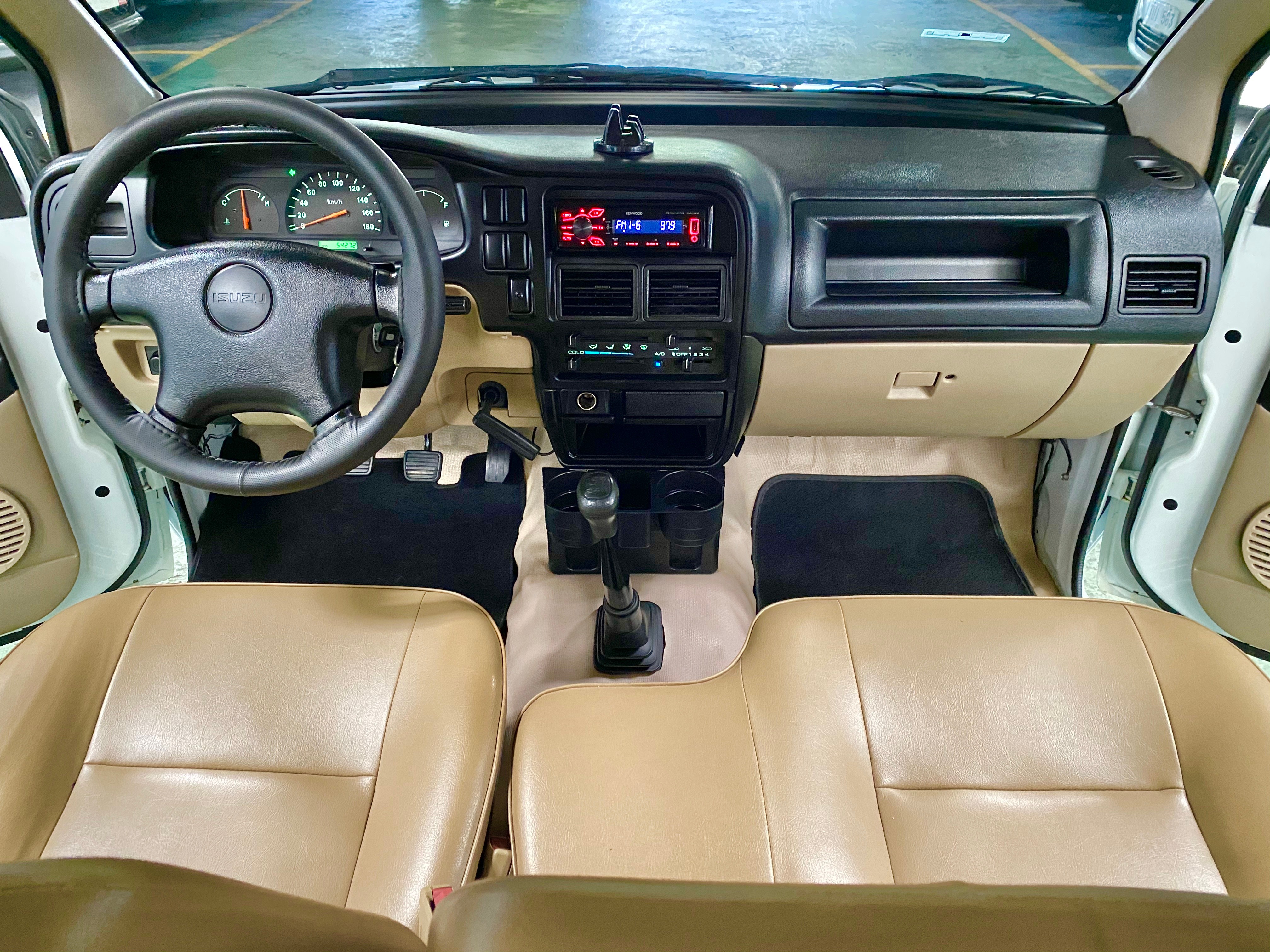 2017 Isuzu Crosswind 2017 Isuzu Crosswind