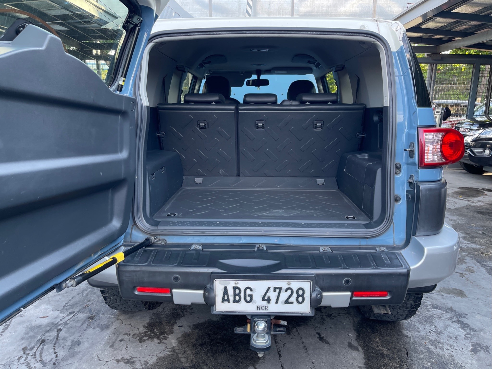 2015 Toyota FJ Cruiser 2015 Toyota FJ Cruiser