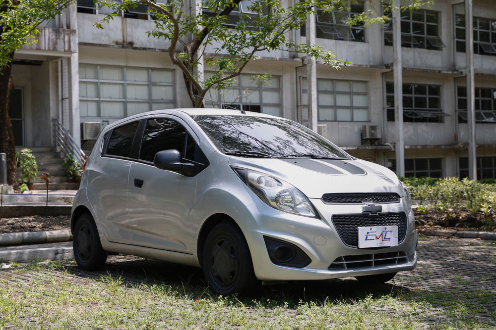 Second hand 2013 Chevrolet Spark 1.0 LS MT