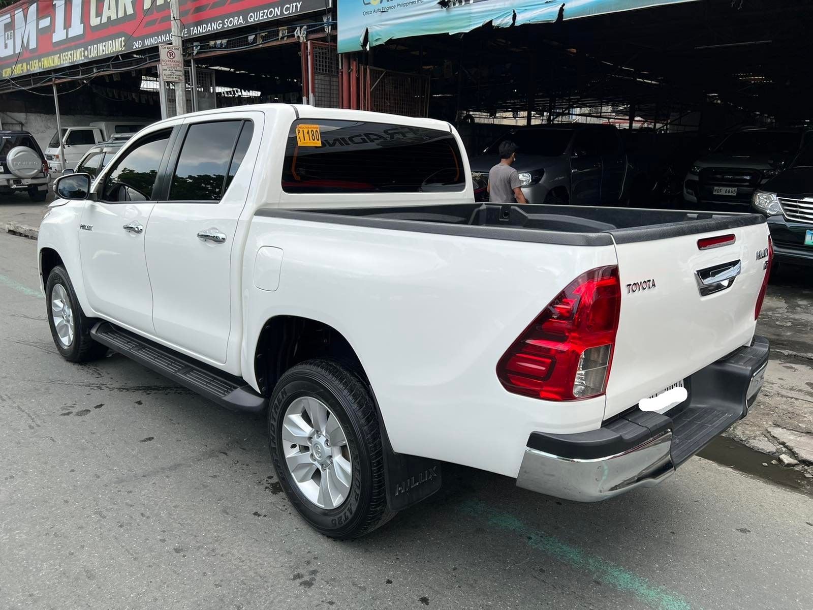 Old 2019 Toyota Hilux 2.4 G DSL 4x2 A/T