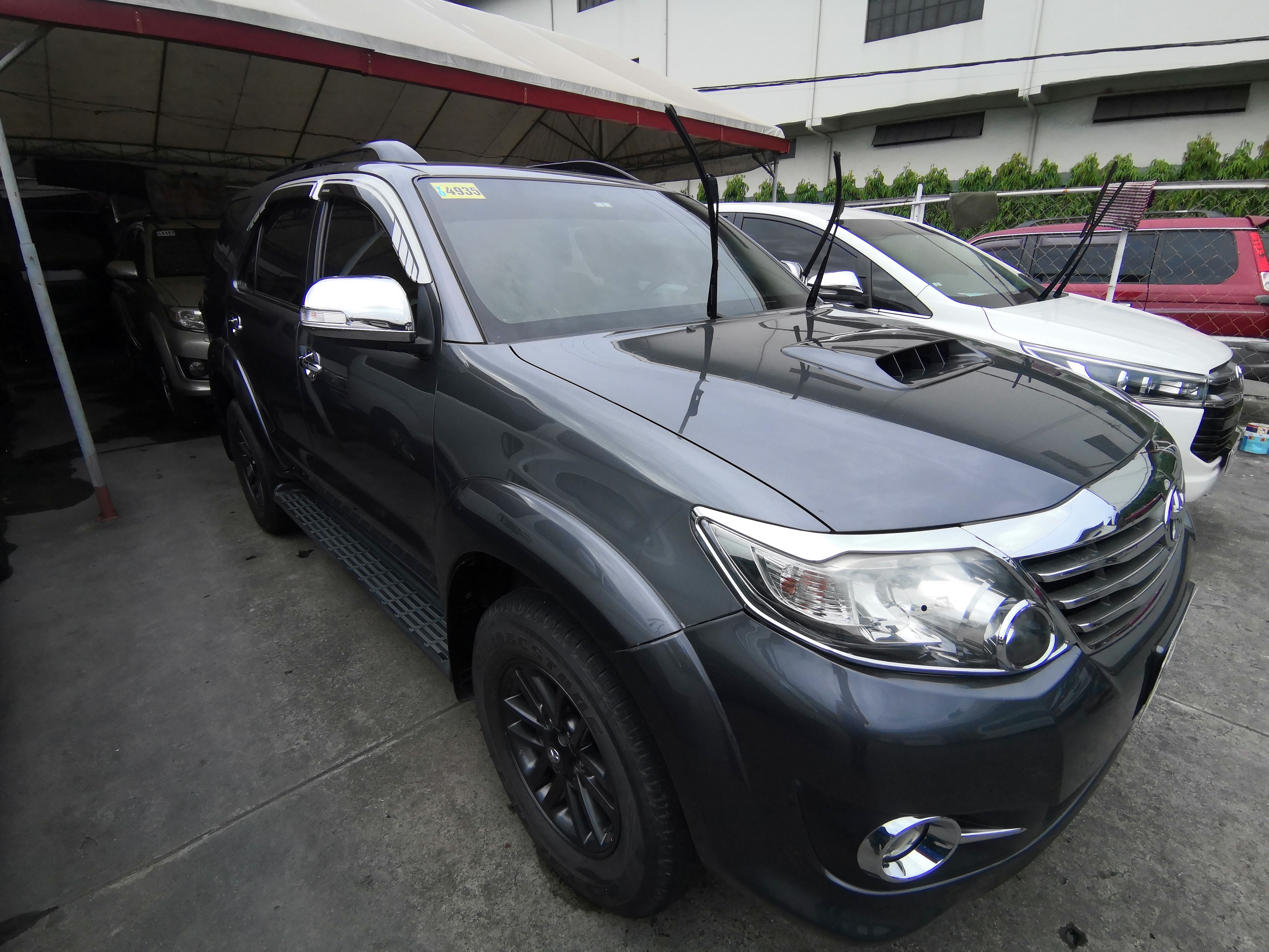 Second hand 2015 Toyota Fortuner Dsl AT 4x2 2.5 G