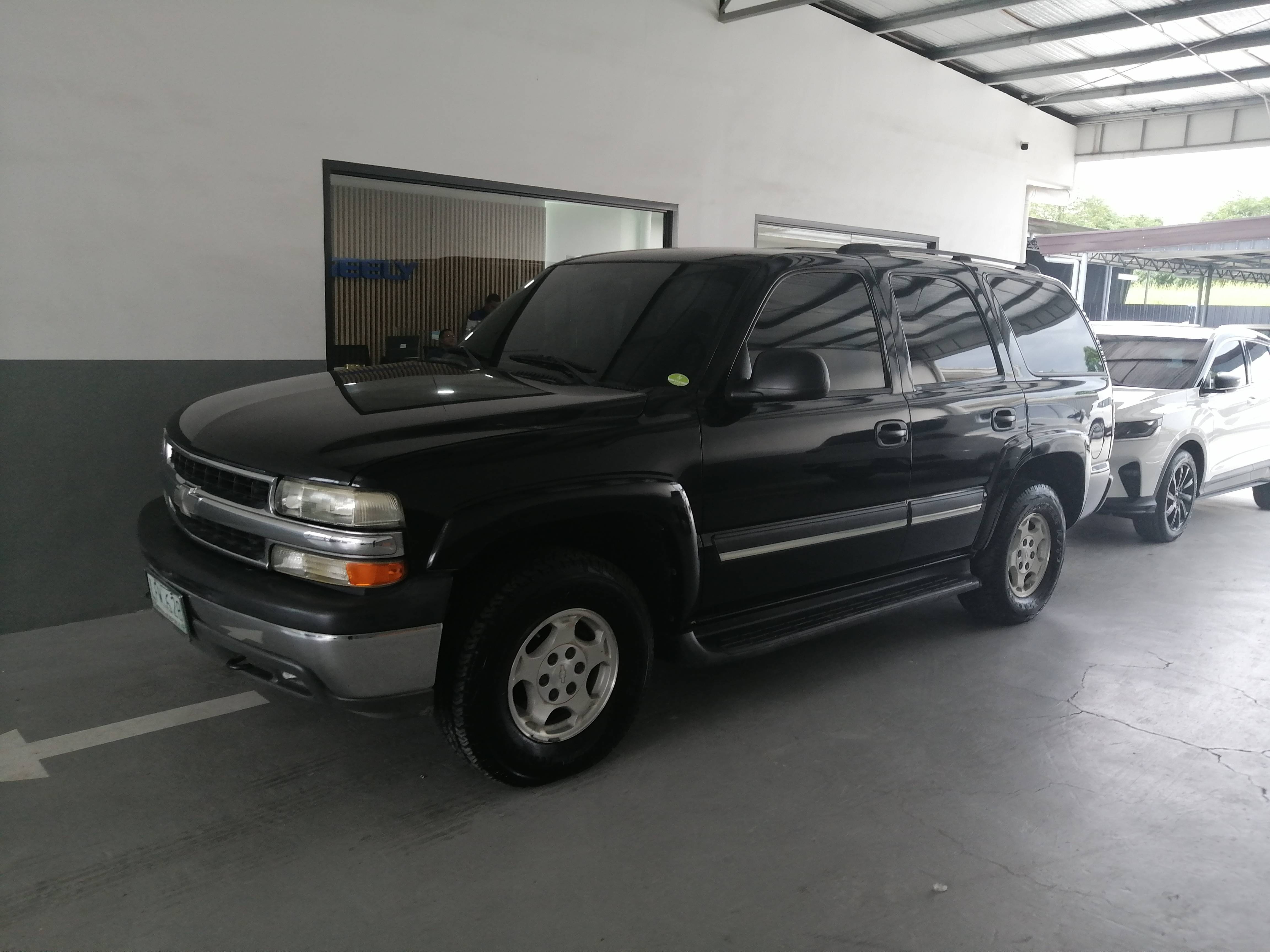 Second hand 2005 Chevrolet Tahoe 5.3 AT
