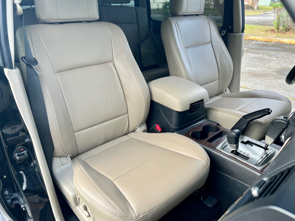 2013 Mitsubishi Pajero 2013 Mitsubishi Pajero