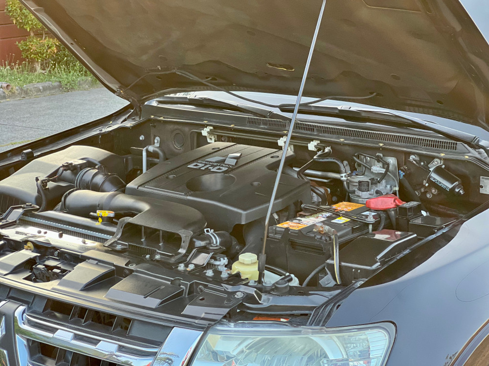 2013 Mitsubishi Pajero 2013 Mitsubishi Pajero