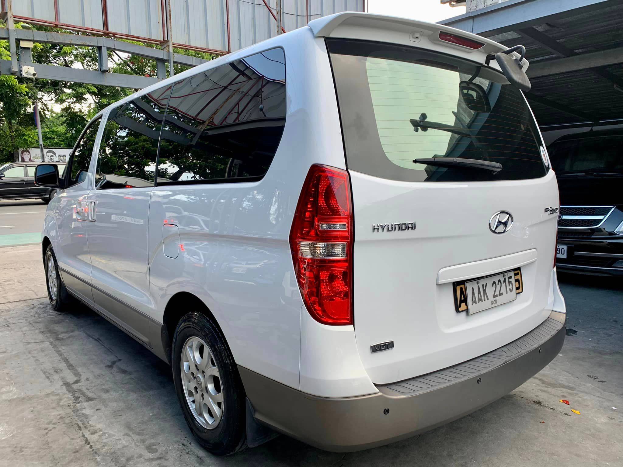 Old 2014 Hyundai Grand Starex 2.5 Gold Dsl