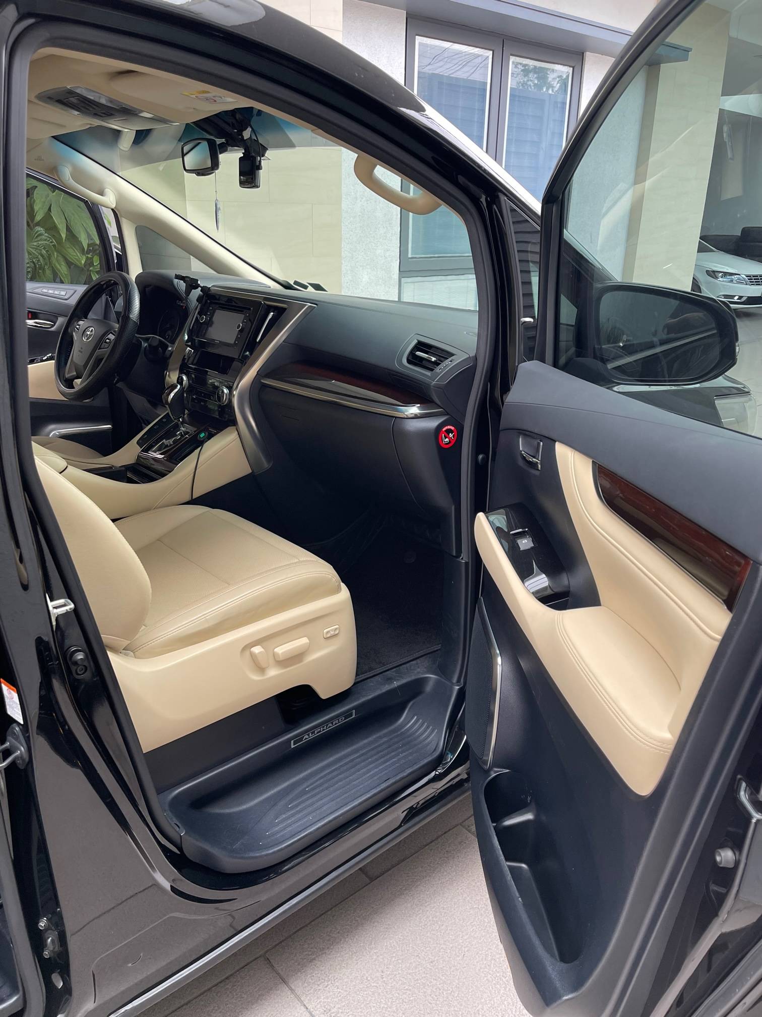 2016 Toyota Alphard 2016 Toyota Alphard