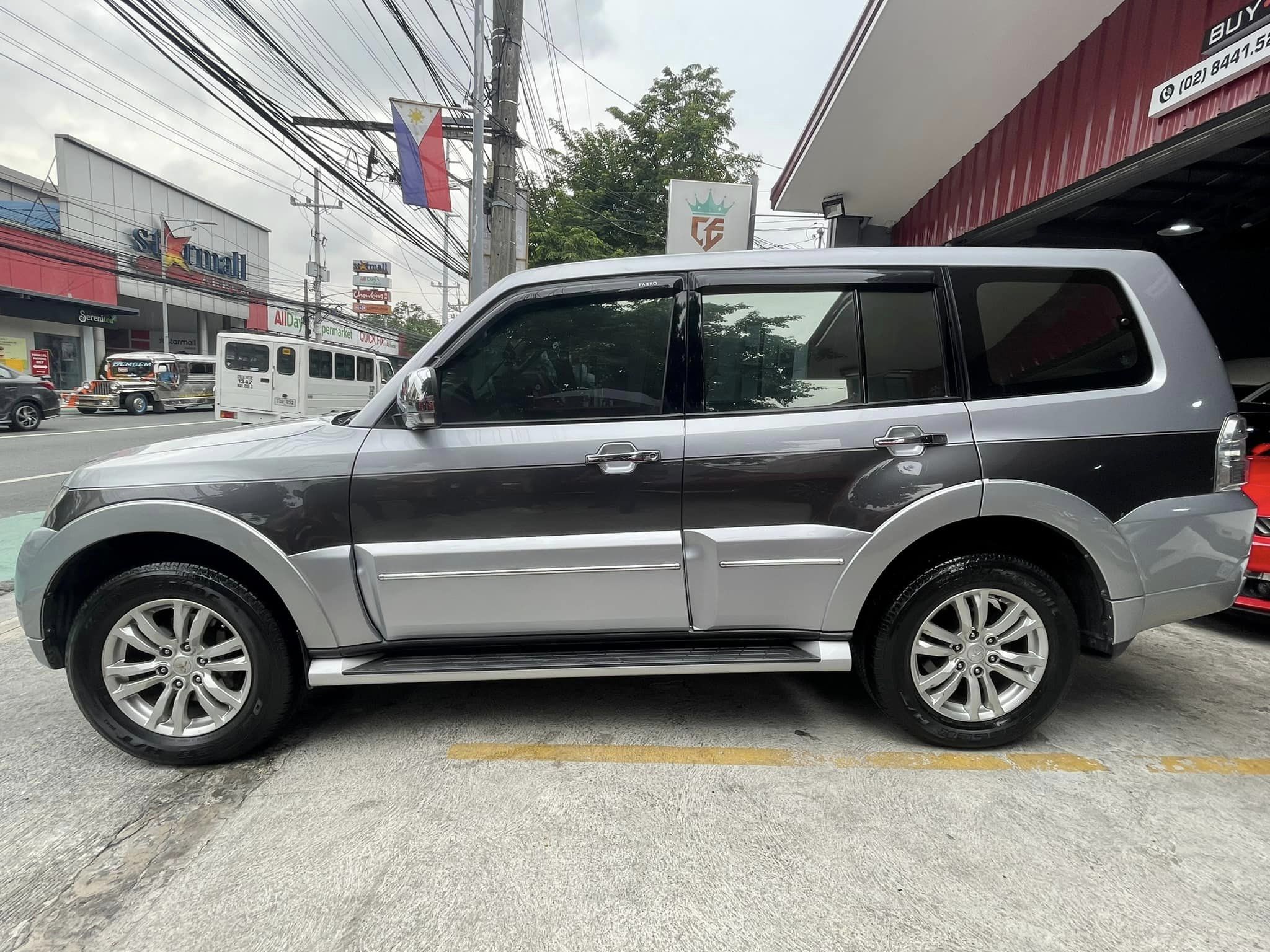 2015 Mitsubishi Pajero 2015 Mitsubishi Pajero