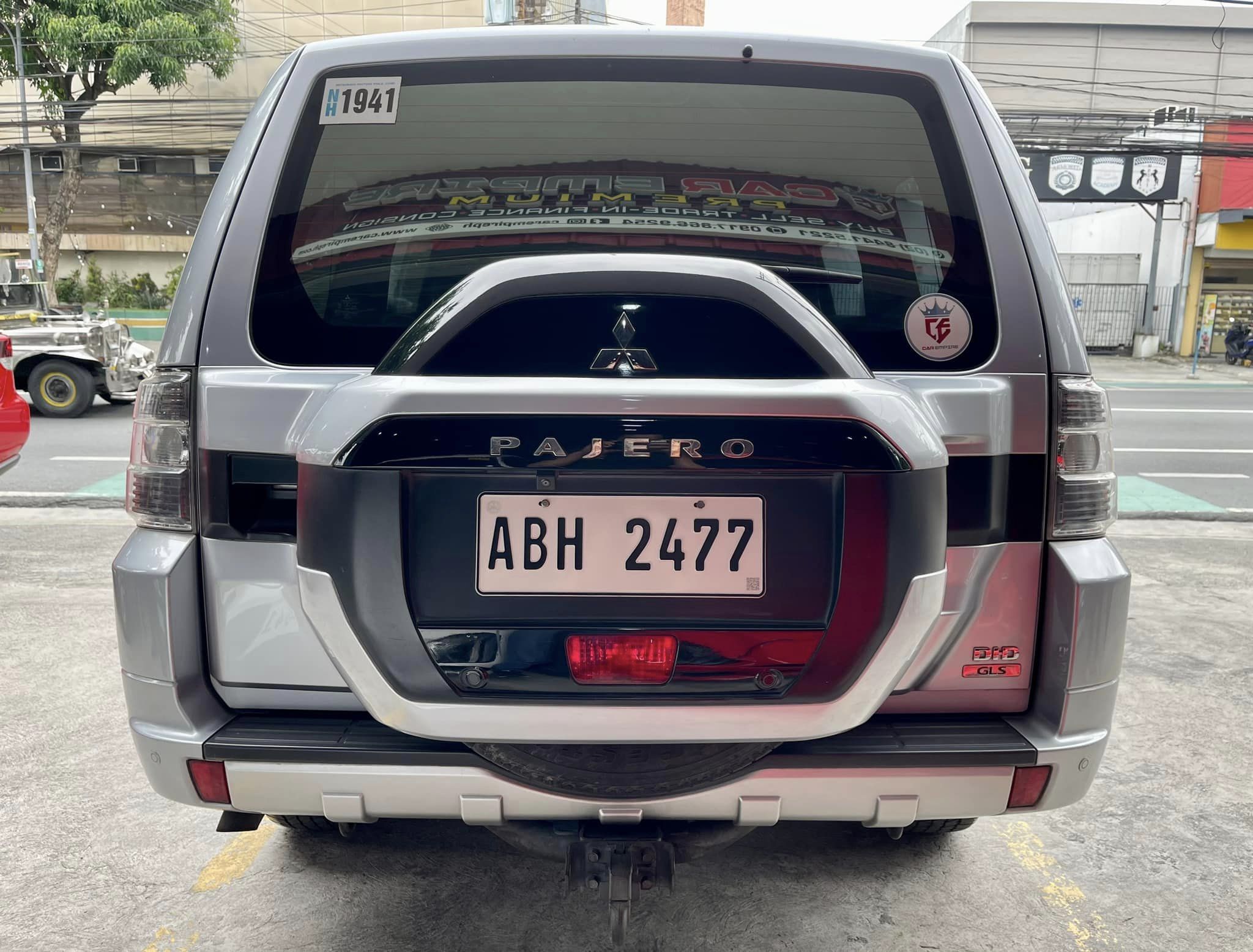 2015 Mitsubishi Pajero 2015 Mitsubishi Pajero