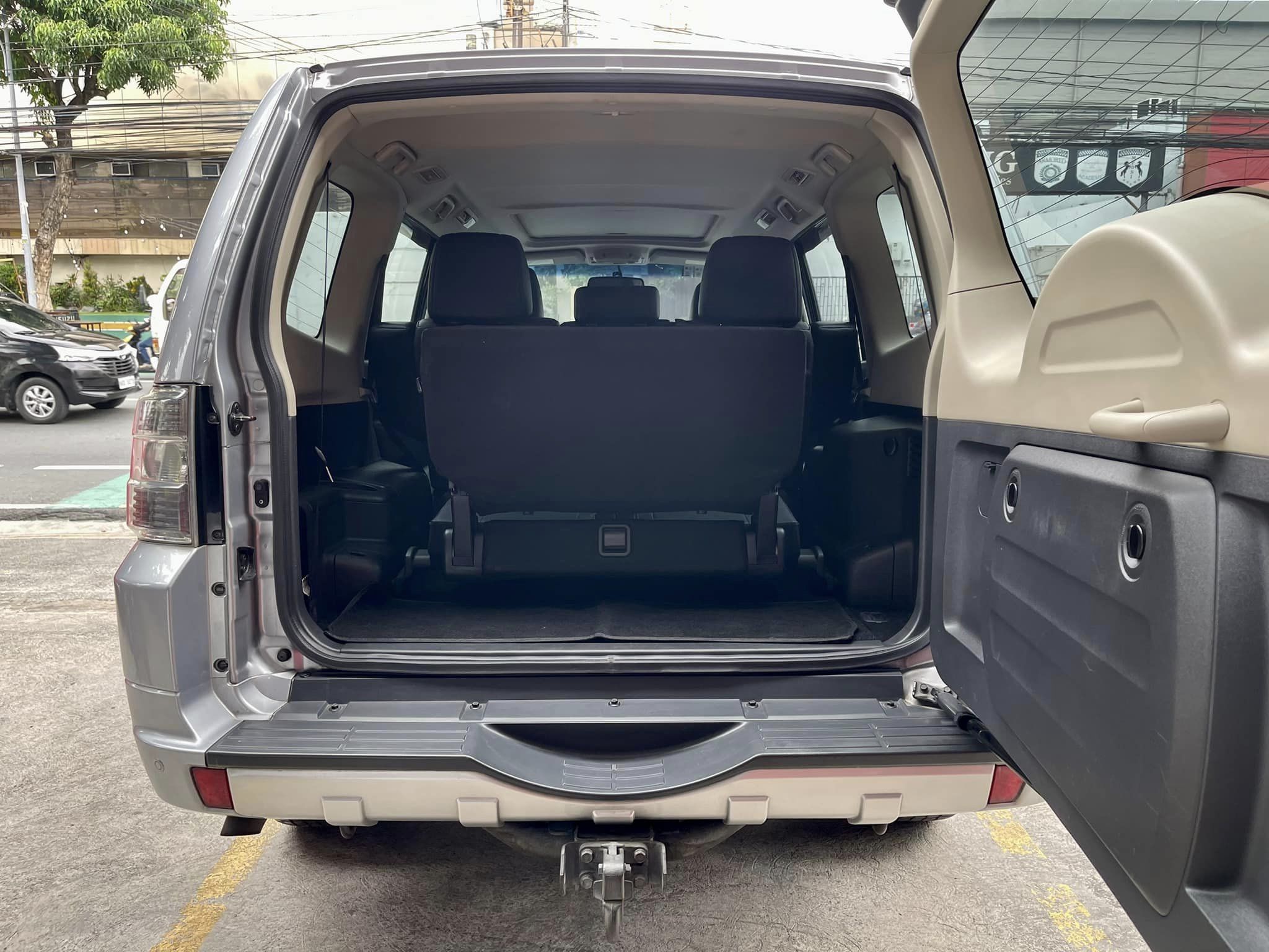 2015 Mitsubishi Pajero 2015 Mitsubishi Pajero