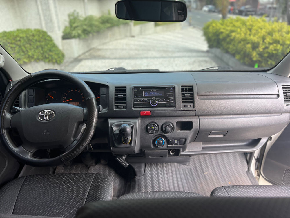 Old 2021 Toyota Hiace 3.0L Commuter MT
