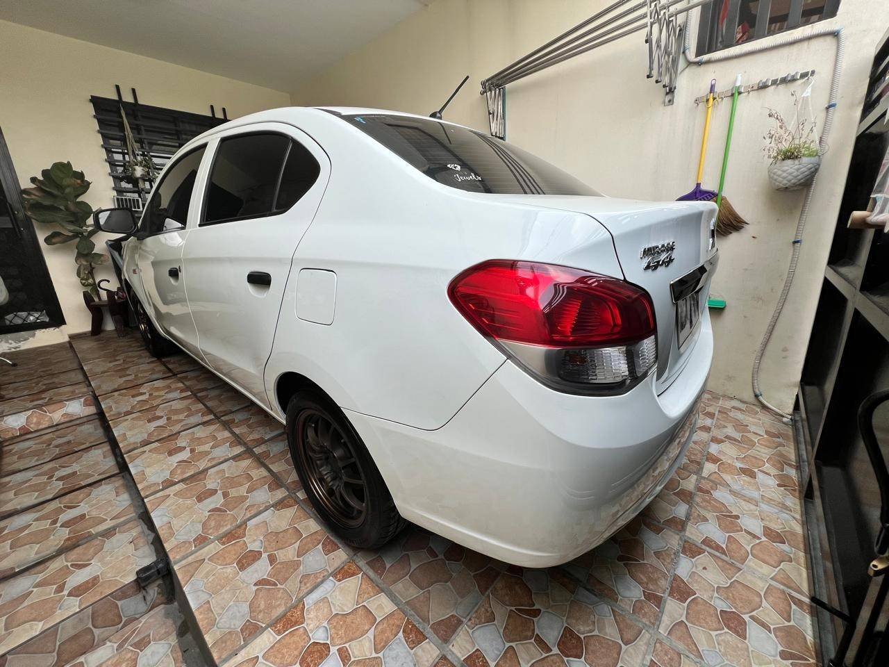 2014 Mitsubishi Mirage 2014 Mitsubishi Mirage