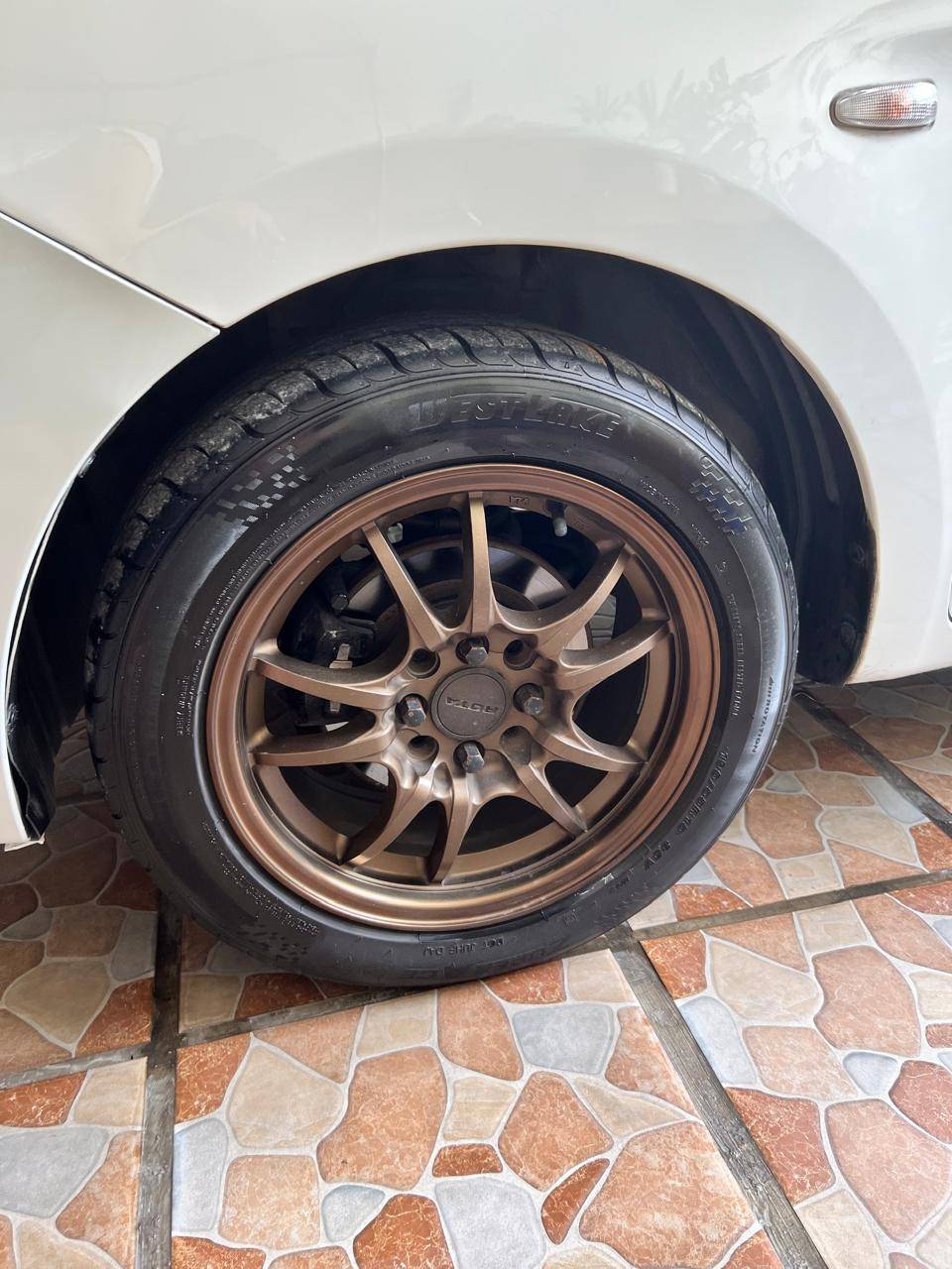 2014 Mitsubishi Mirage 2014 Mitsubishi Mirage