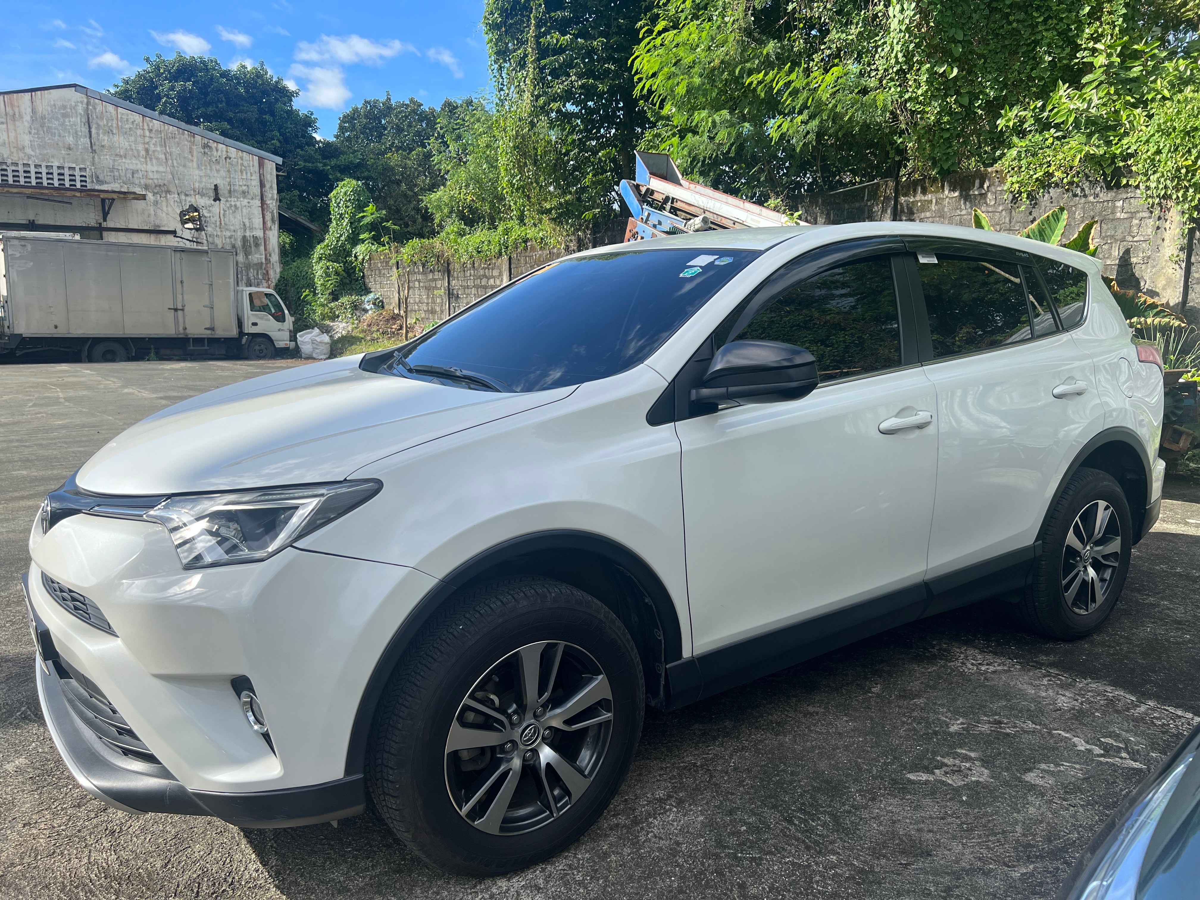 Second Hand 2018 Toyota RAV4 Second Hand 2018 Toyota RAV4
