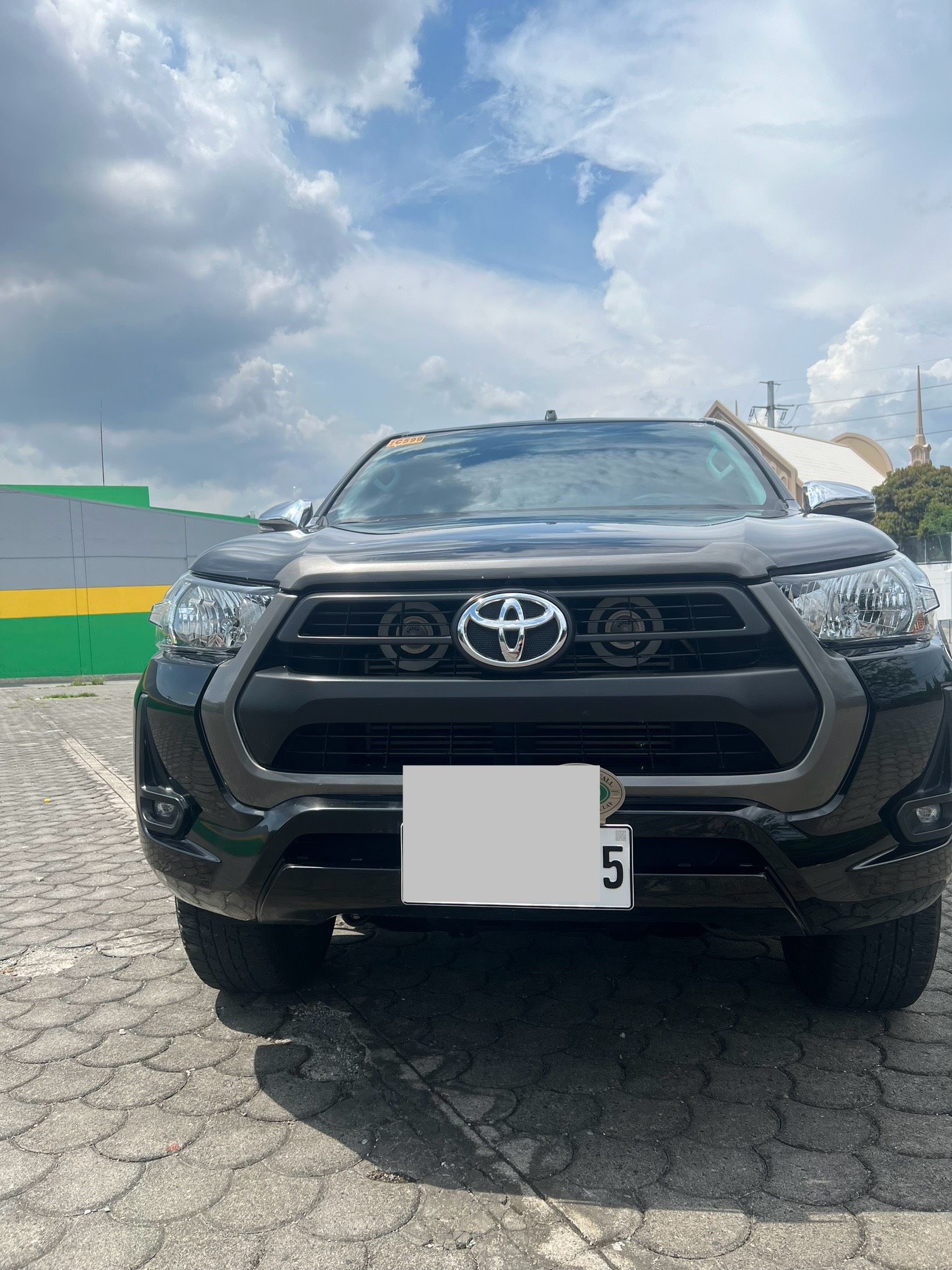 Second Hand 2022 Toyota Hilux
