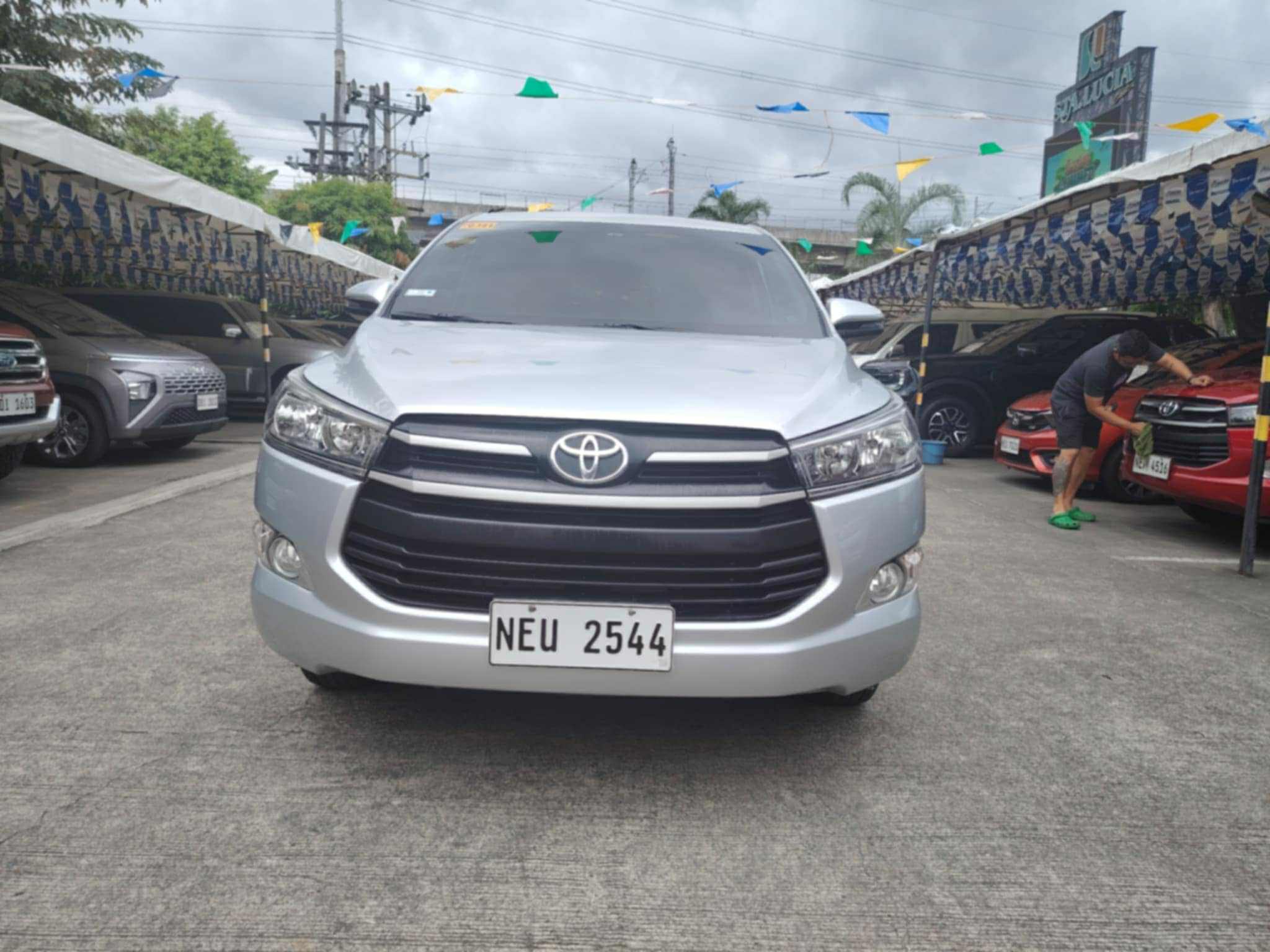 Second Hand 2020 Toyota Innova Second Hand 2020 Toyota Innova