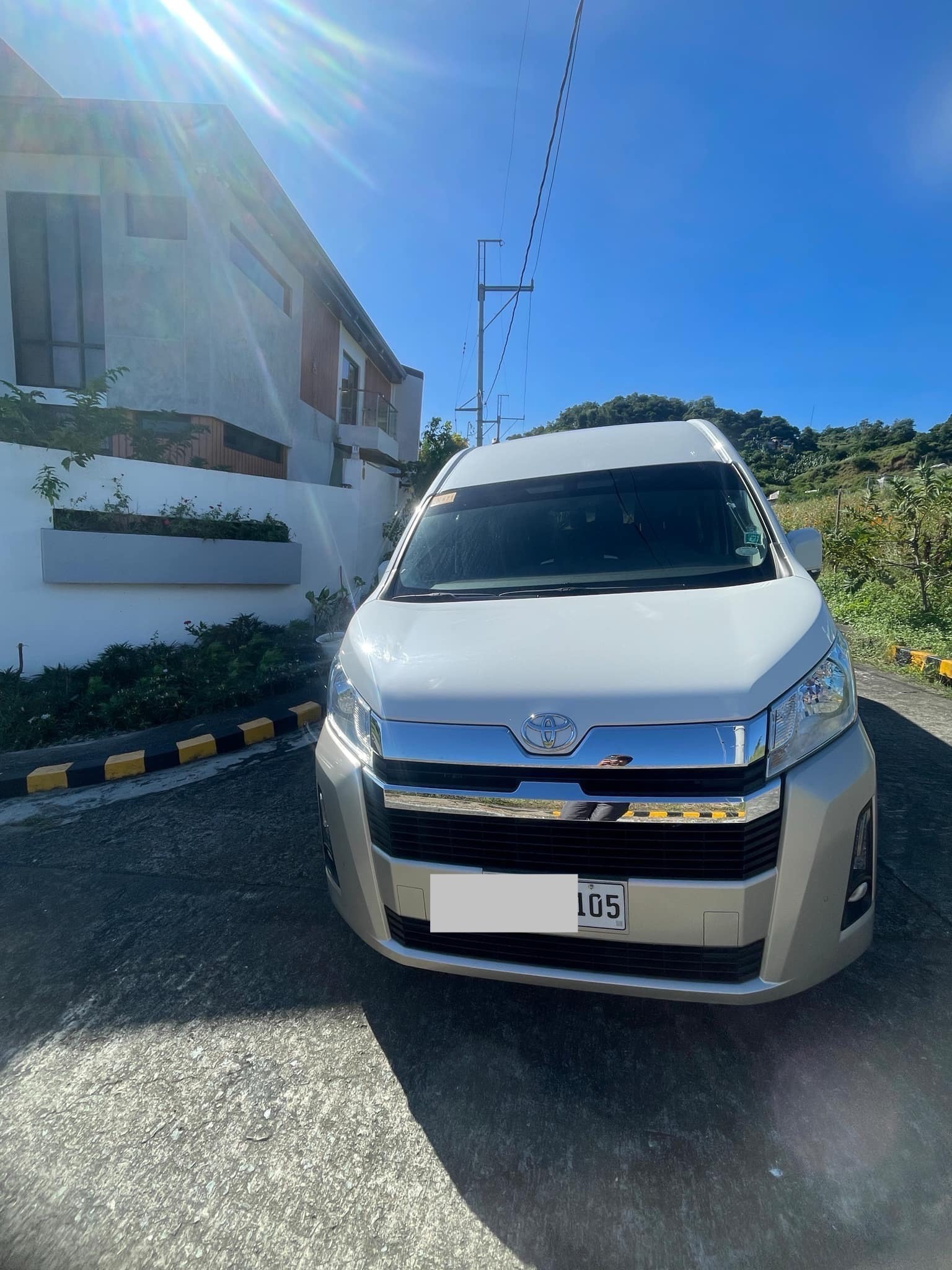 Second Hand 2023 Toyota Hiace Second Hand 2023 Toyota Hiace
