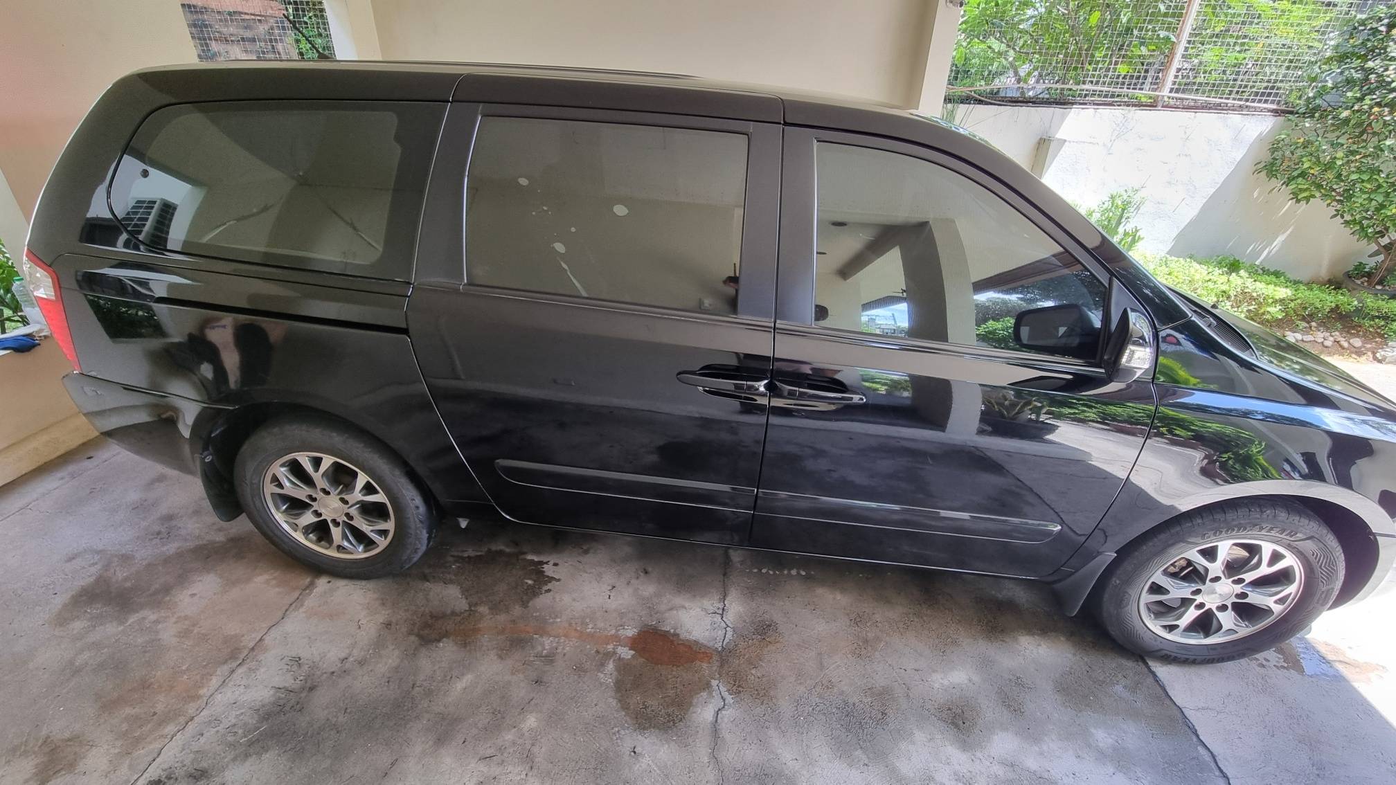 2014 Kia Carnival 2014 Kia Carnival