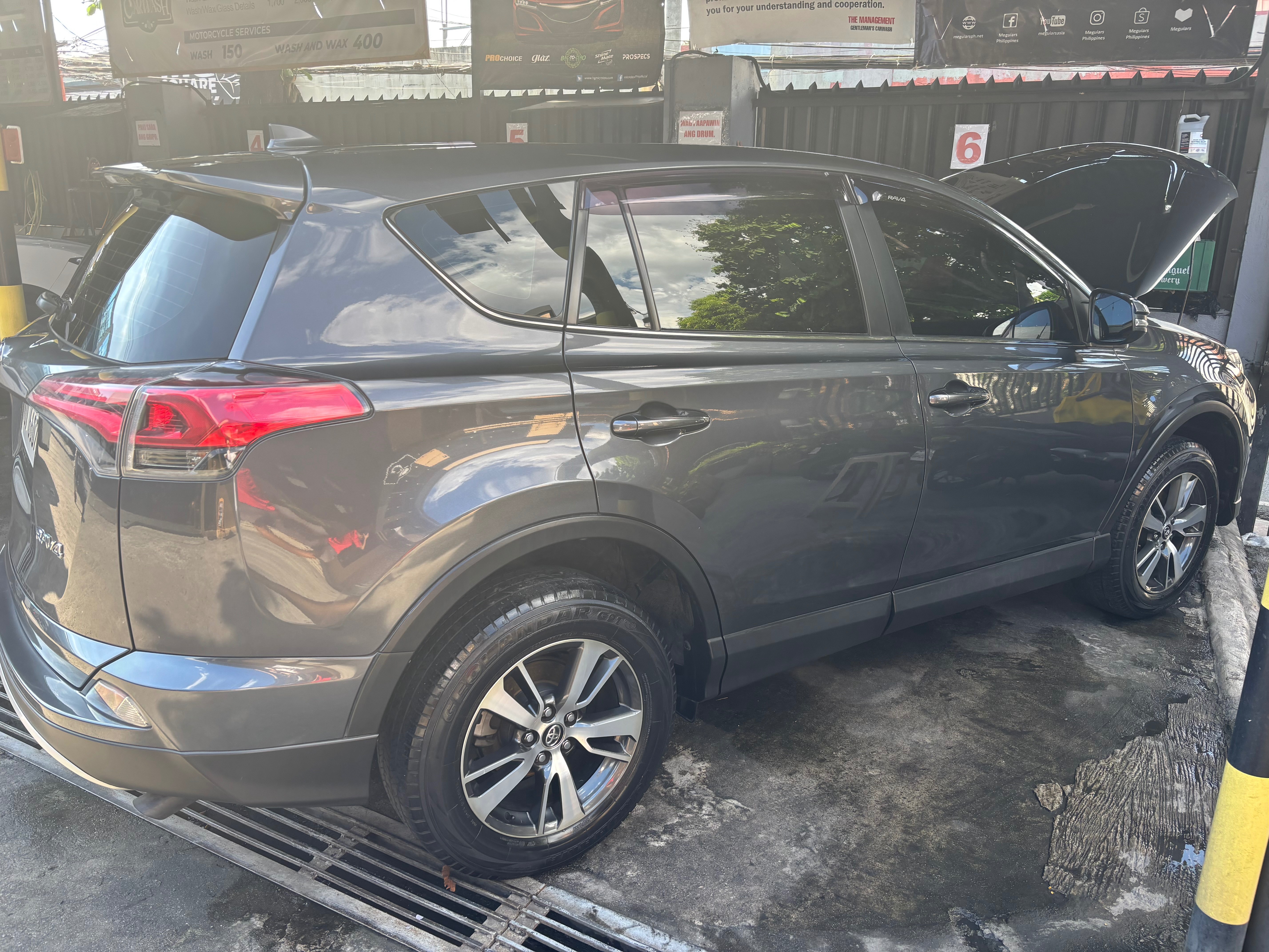 2016 Toyota RAV4 2016 Toyota RAV4