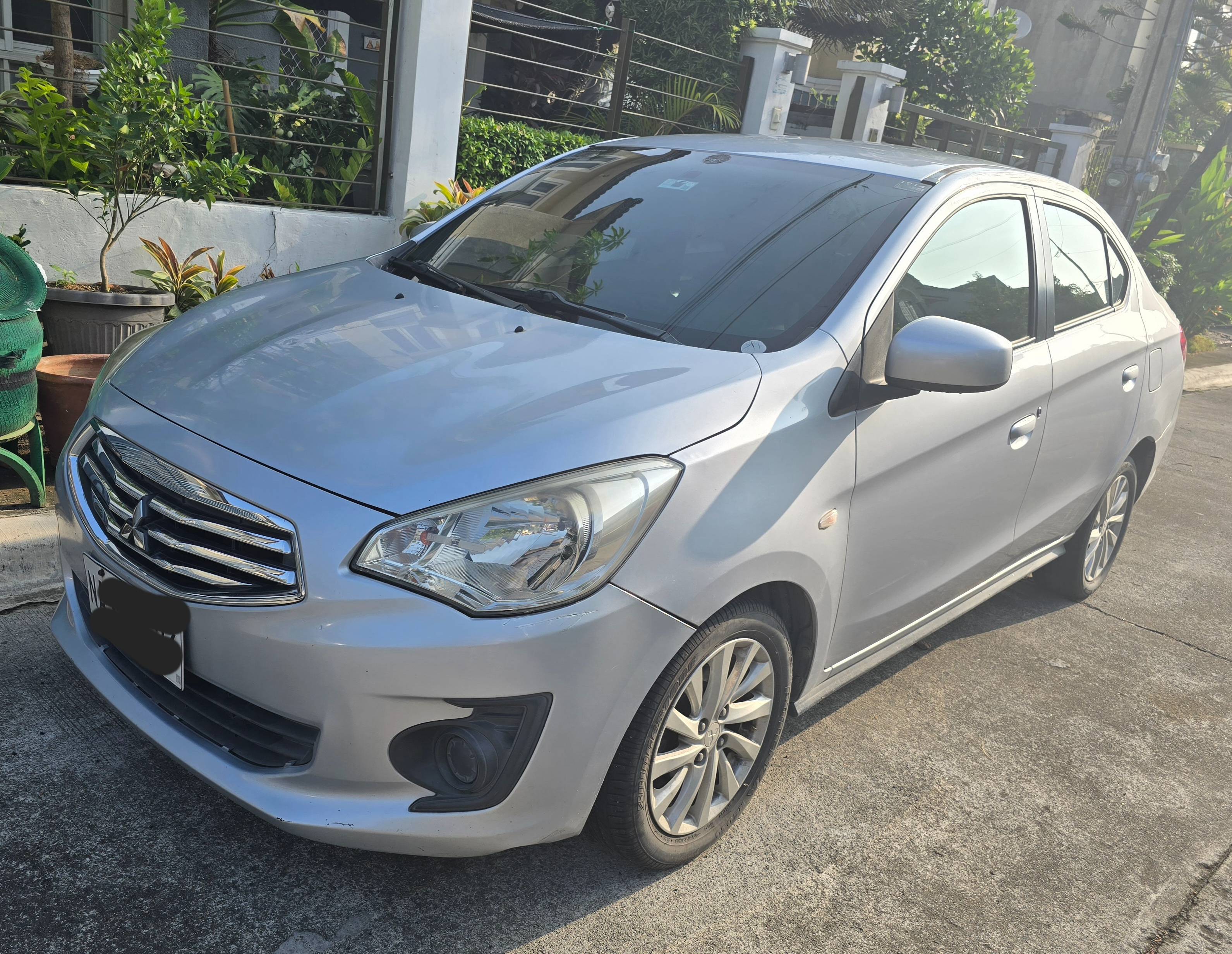 2017 Mitsubishi Mirage 2017 Mitsubishi Mirage