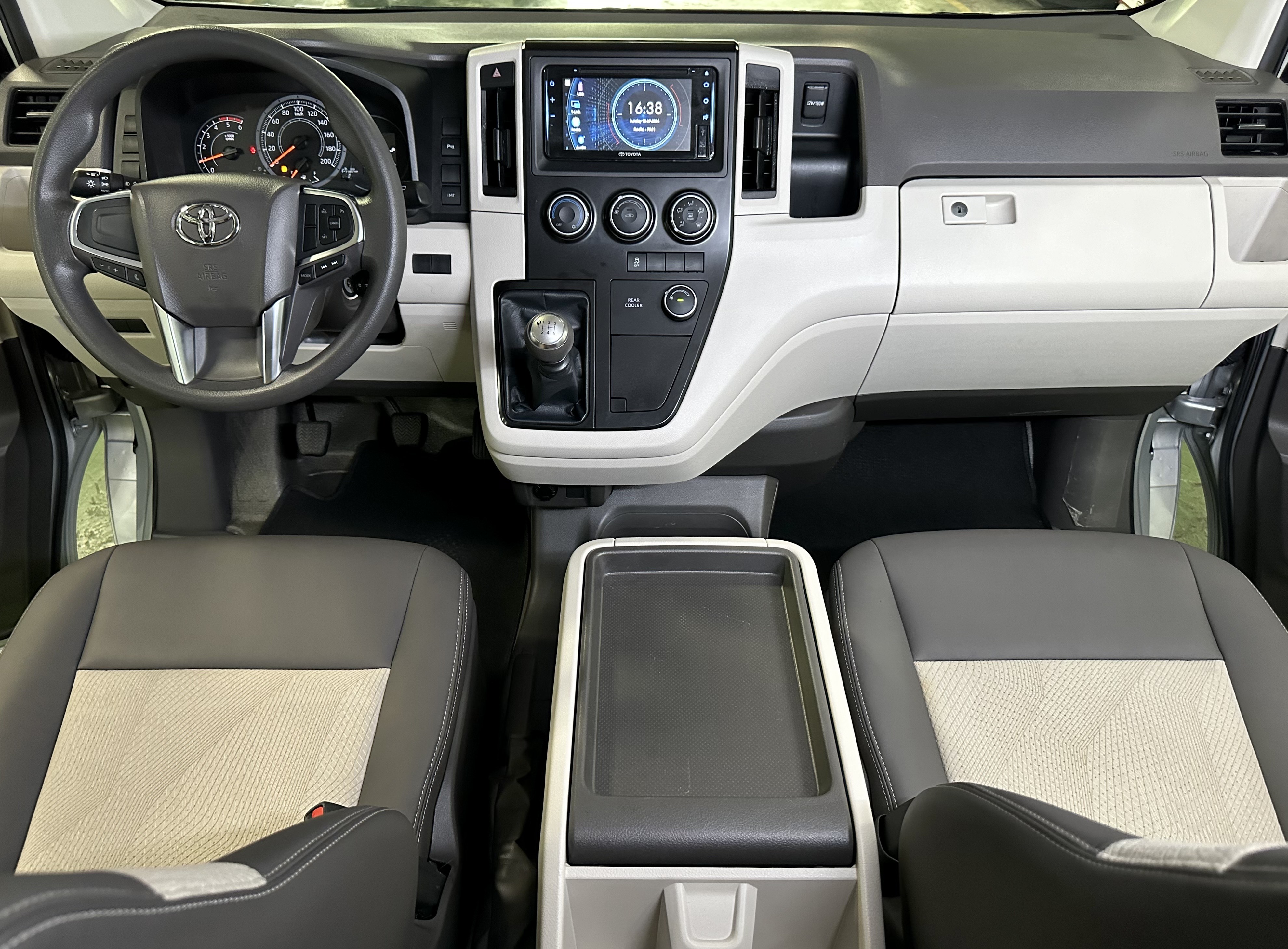 2020 Toyota Hiace 2020 Toyota Hiace